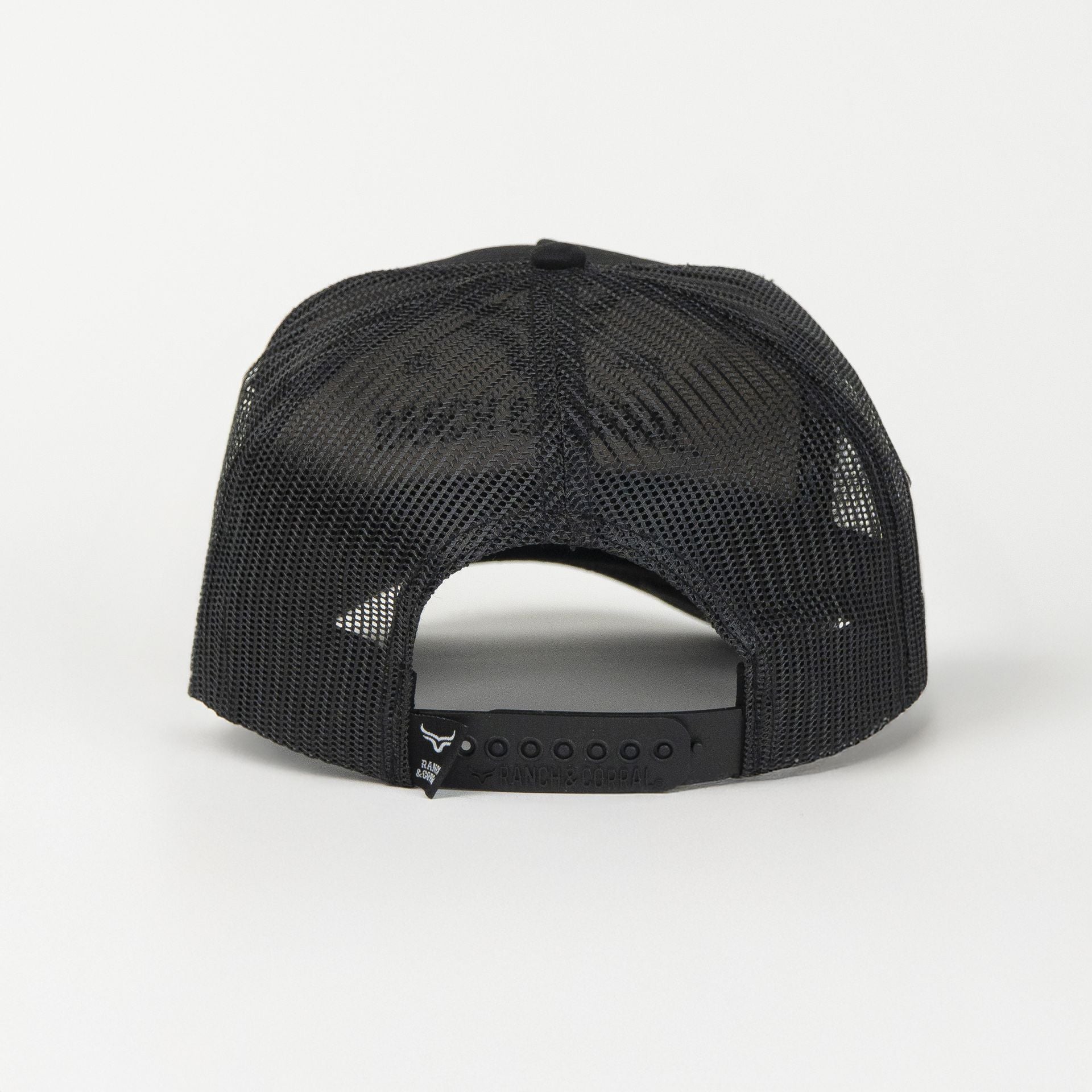 Gorra Ranch & Corral CUCO RAYA 11 BLACK de Tela | Snapback Visera Semiplana