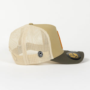 Gorra Ranch & Corral YELLOWSTONE 29 BEIGE/GREEN | Snapback Visera Semicurva