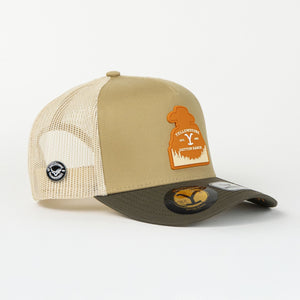 Gorra Ranch & Corral YELLOWSTONE 29 BEIGE/GREEN | Snapback Visera Semicurva