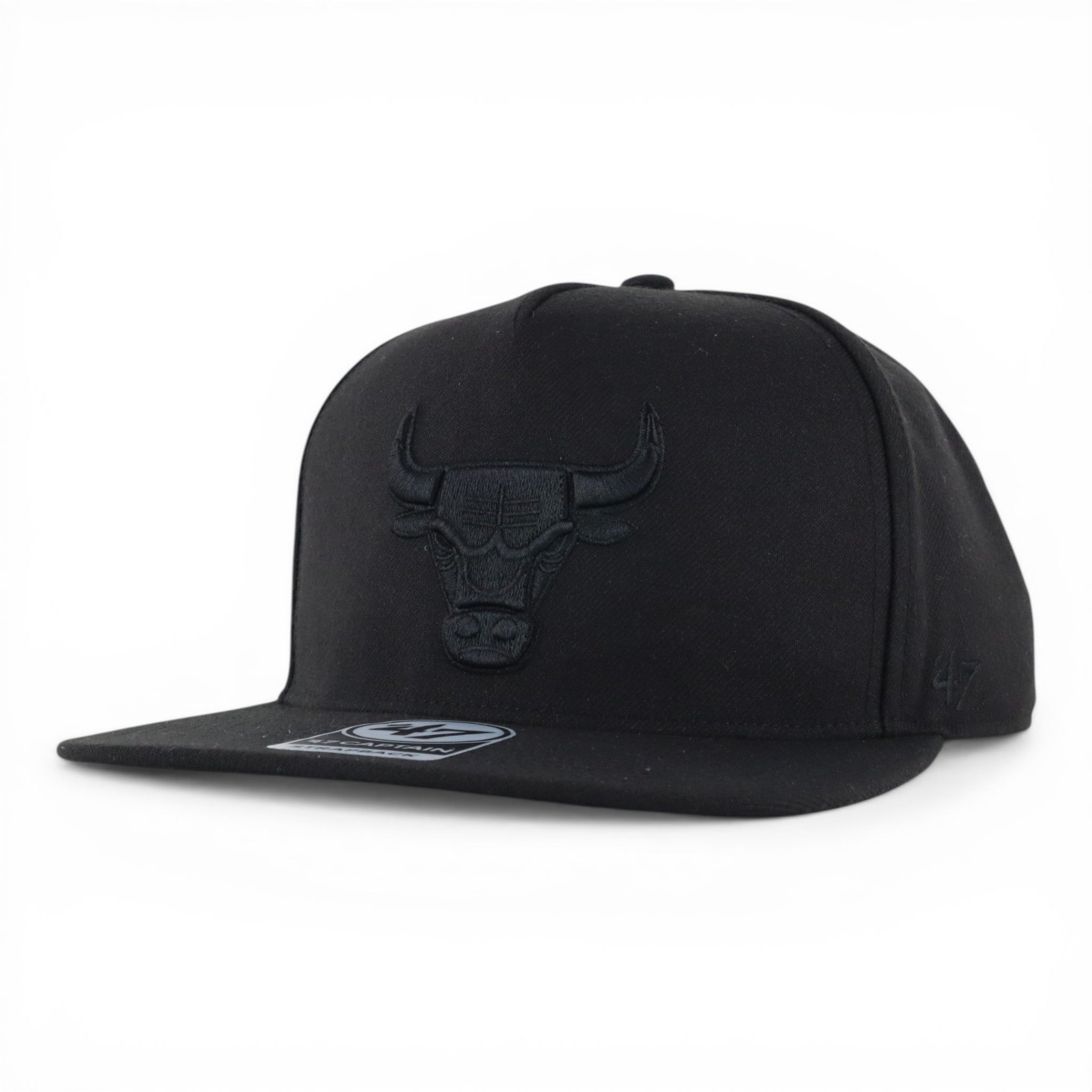 BULLS ALL BLACK CAPTAIN