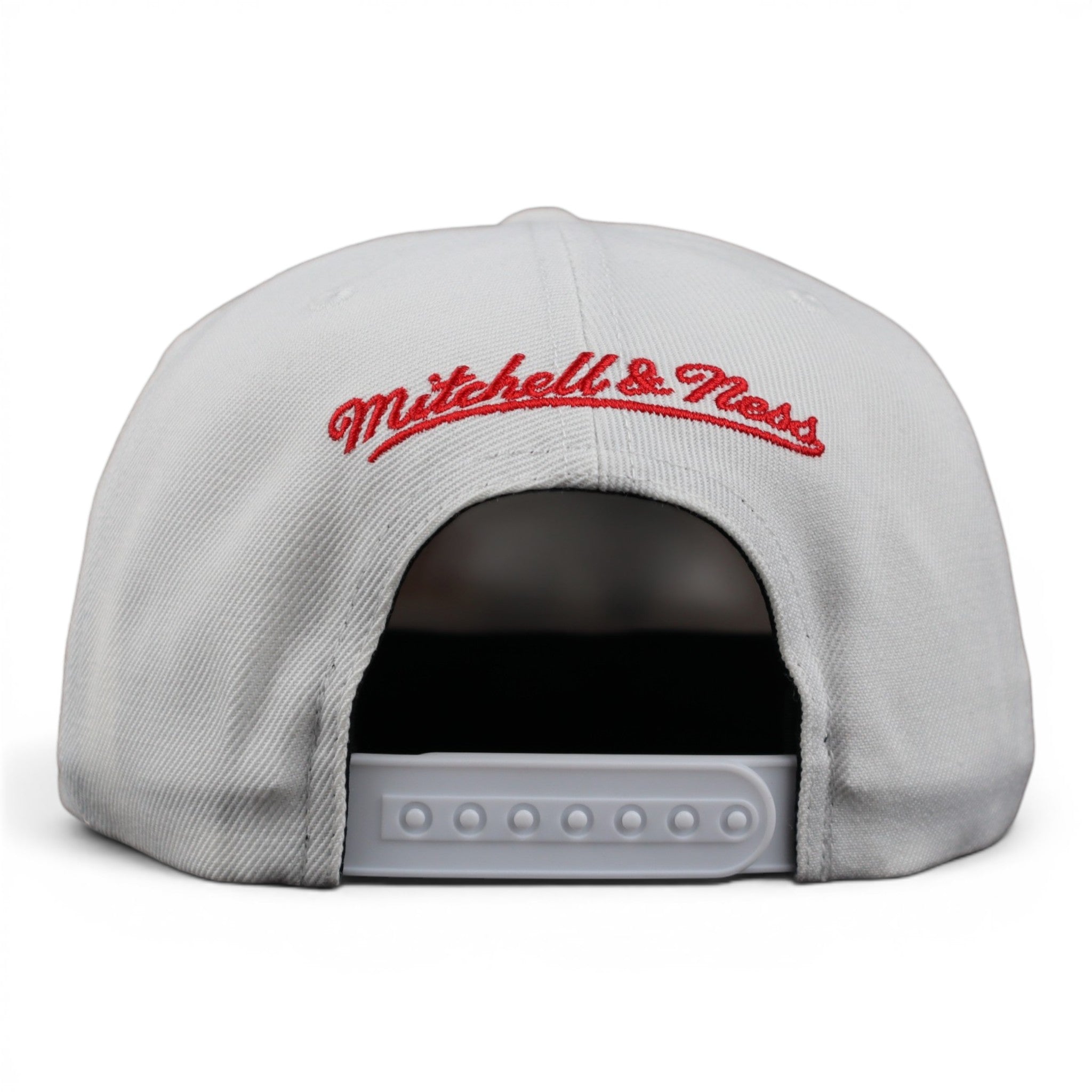 GORRA MITCHELL & NESS BULLS 91 CHAMPS HWC WHT