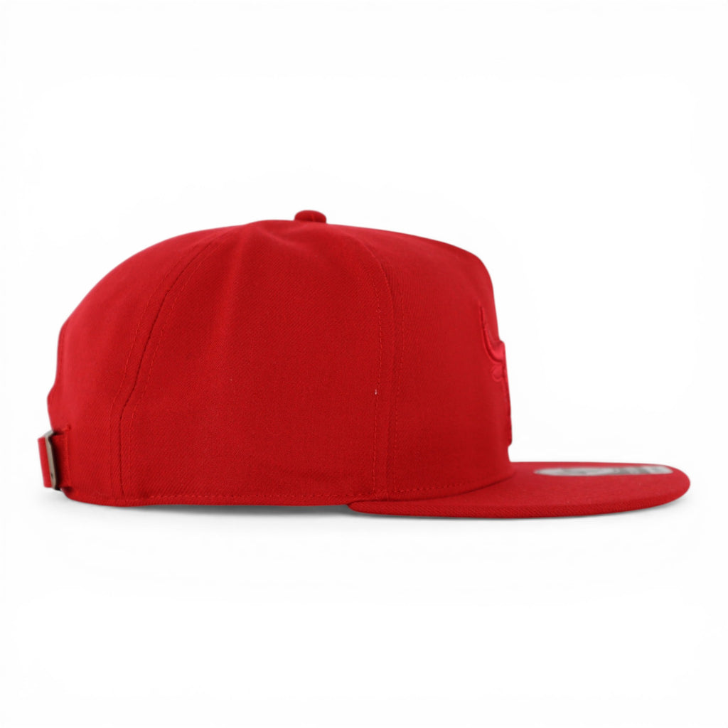 BULLS RED CAPTAIN
