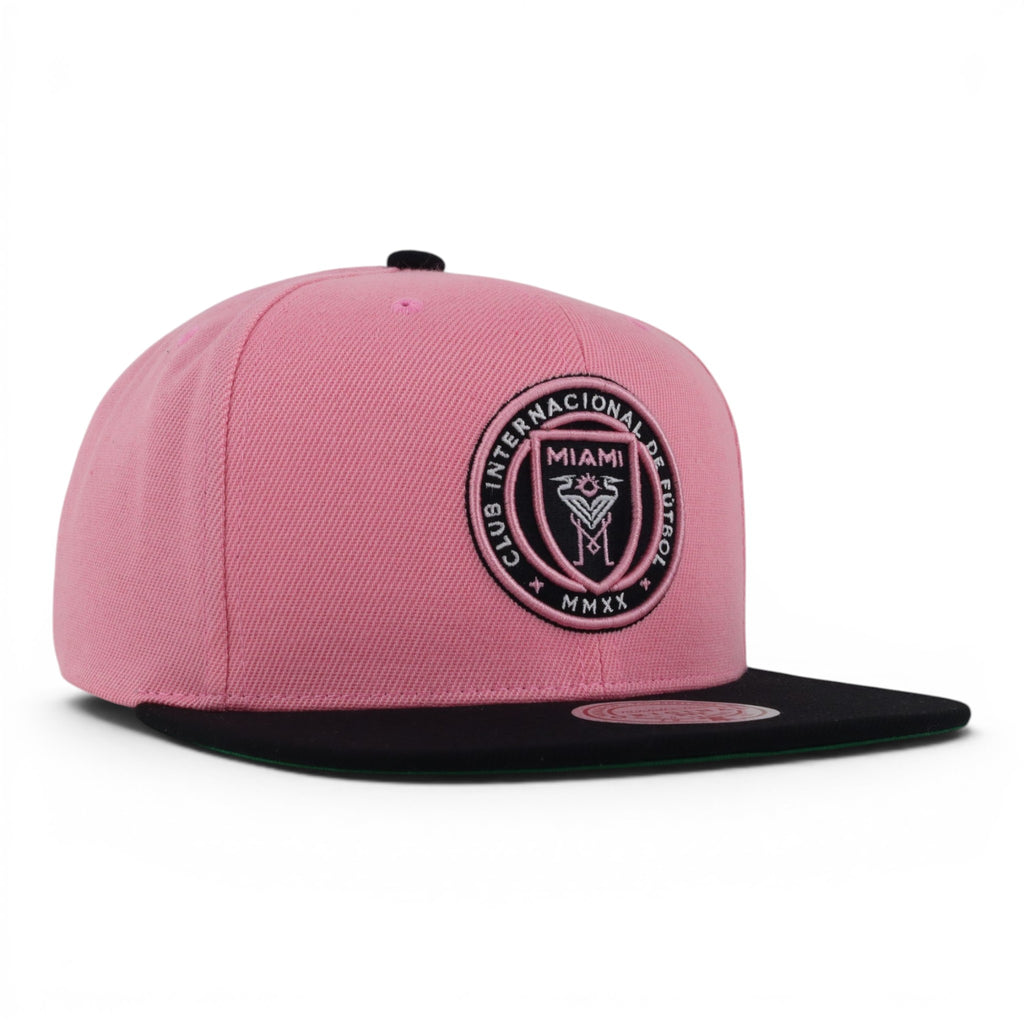 GORRA MITCHELL & NESS INTER MIAMI PINK/BLACK