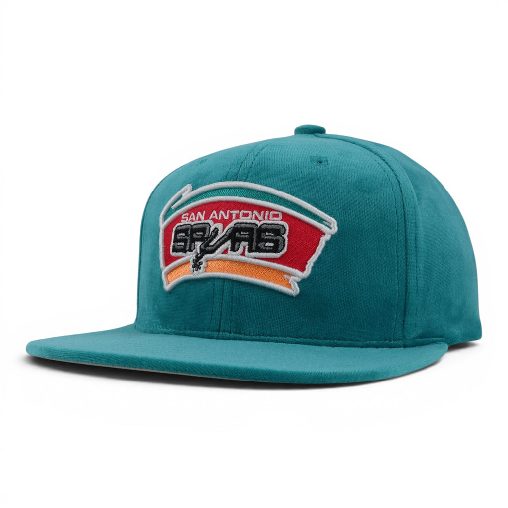 GORRA MITCHELL & NESS SPURS TC VELOUR TEAL SUEDE