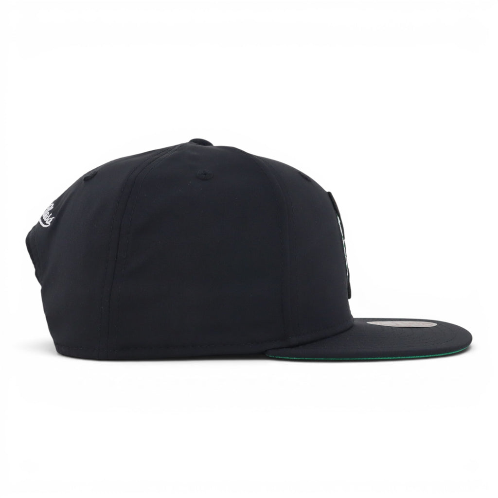 GORRA MITCHELL & NESS CELTICS APRIL SHOWERS BLK