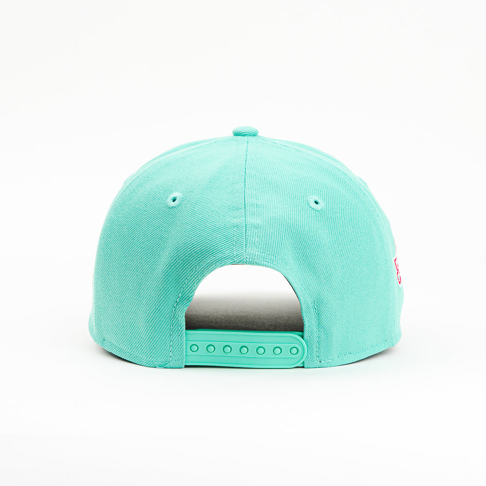 GORRA A FRAME NEW ERA WHITE SOX WORLD 05 SERIES AQUA /PINK