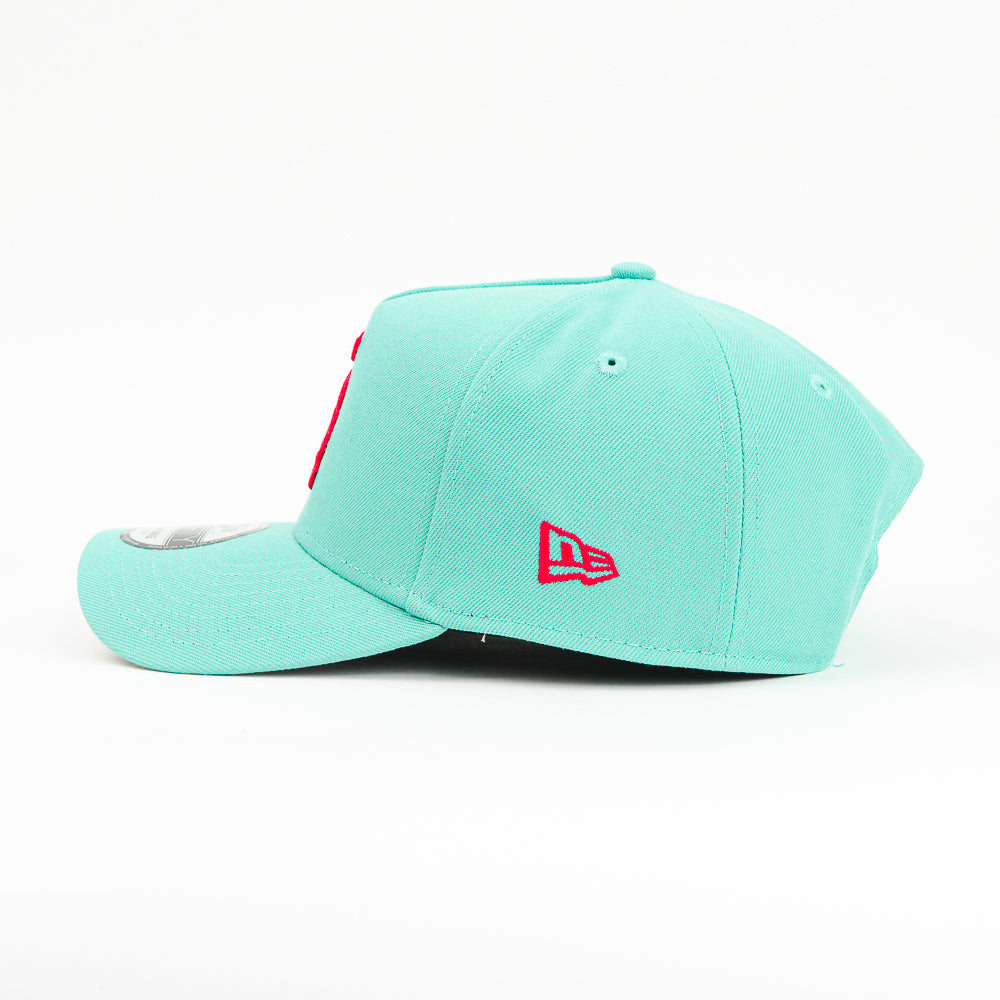GORRA A FRAME NEW ERA WHITE SOX WORLD 05 SERIES AQUA /PINK