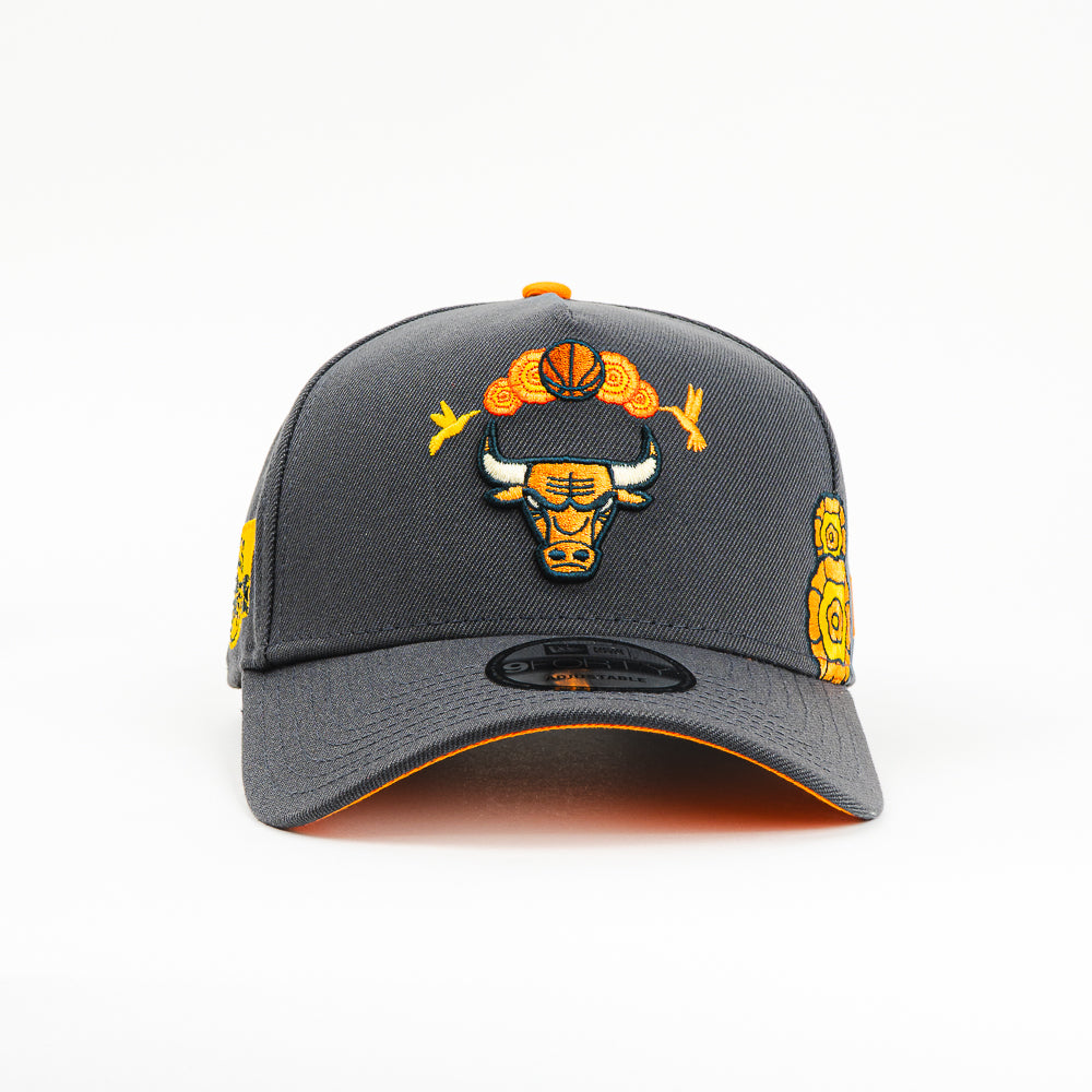 GORRA A FRAME NEW ERA BULLS DIA DE MUERTOS GREY