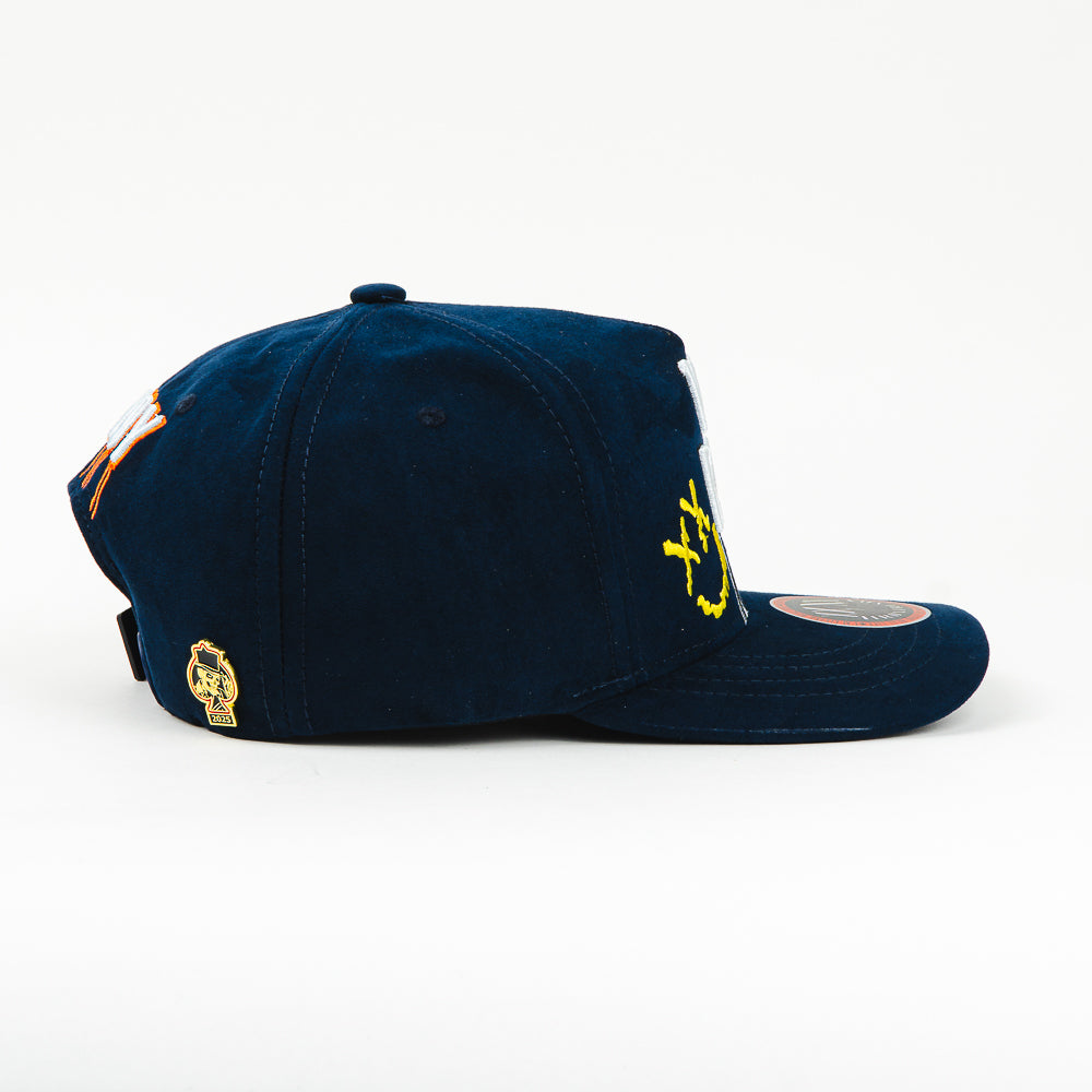 GORRA 1IRON TRENDY I AM REAL NAVY SUEDE
