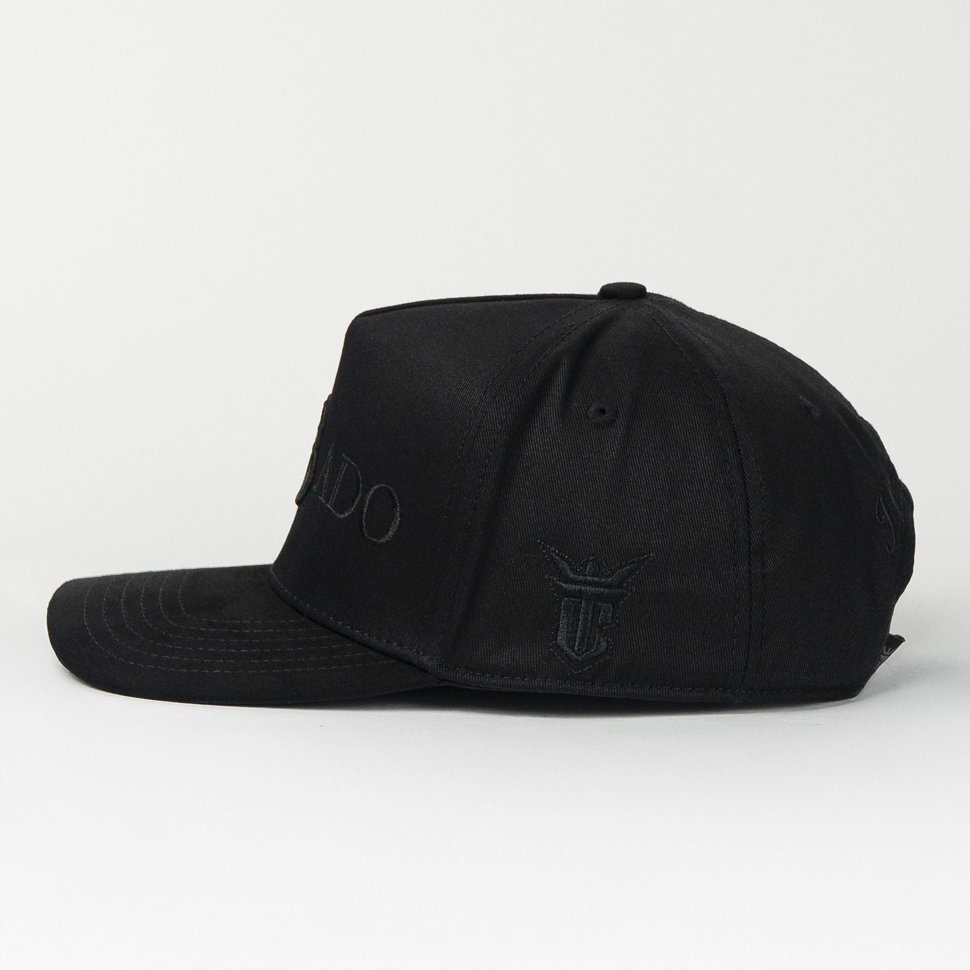Gorra El Tiros Caps TUMBADO ALL BLACK de Tela | Snapback Visera Curva