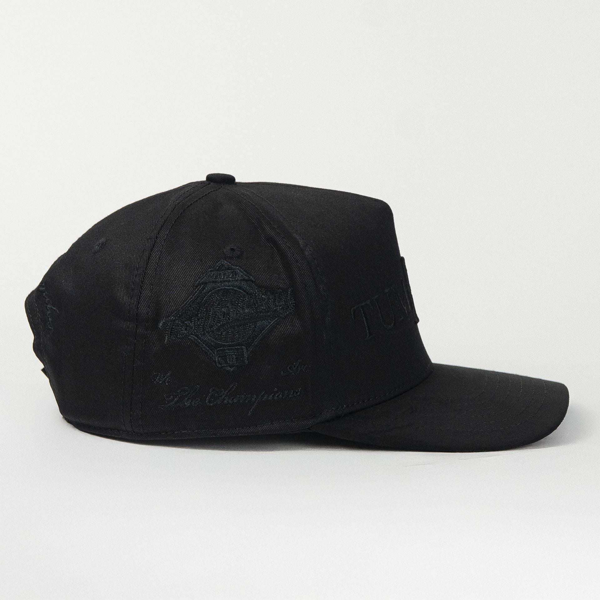 Gorra El Tiros Caps TUMBADO ALL BLACK de Tela | Snapback Visera Curva