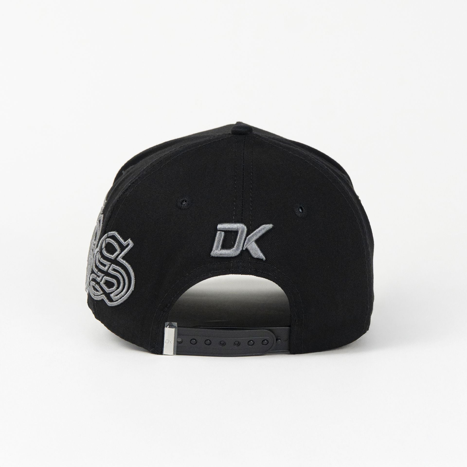 Gorra Dakaps ROSARIO BLACK VISOR SUEDE de Tela | Snapback Visera Curva