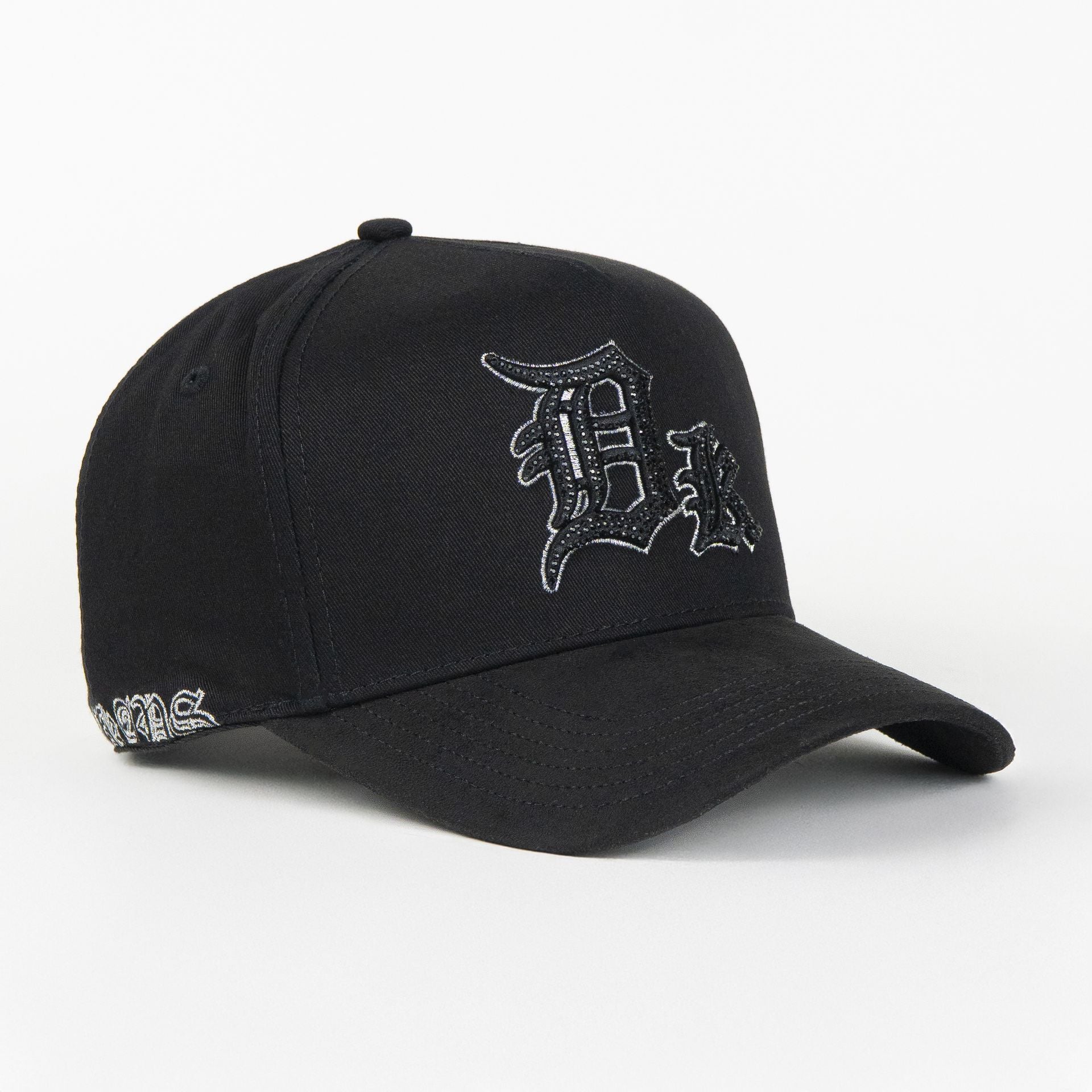 Gorra Dakaps DK CRISTALES II BLACK/SILVER VISOR SUEDE | Snapback Visera semicurva