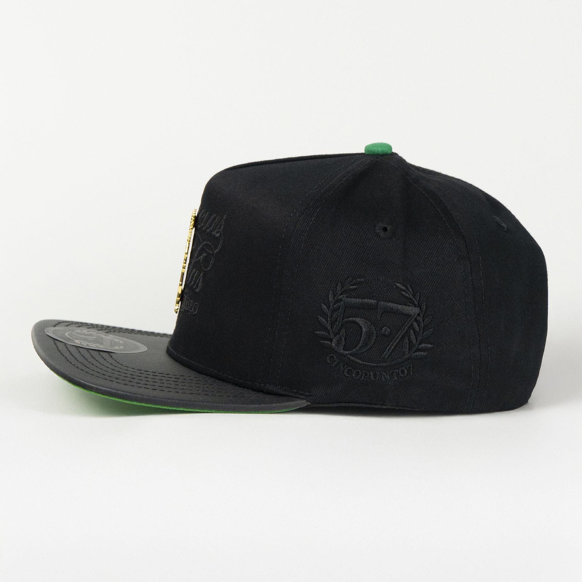 Gorra 5.7 SAN JUDAS TADEO BLACK | Visera Curva Snapback