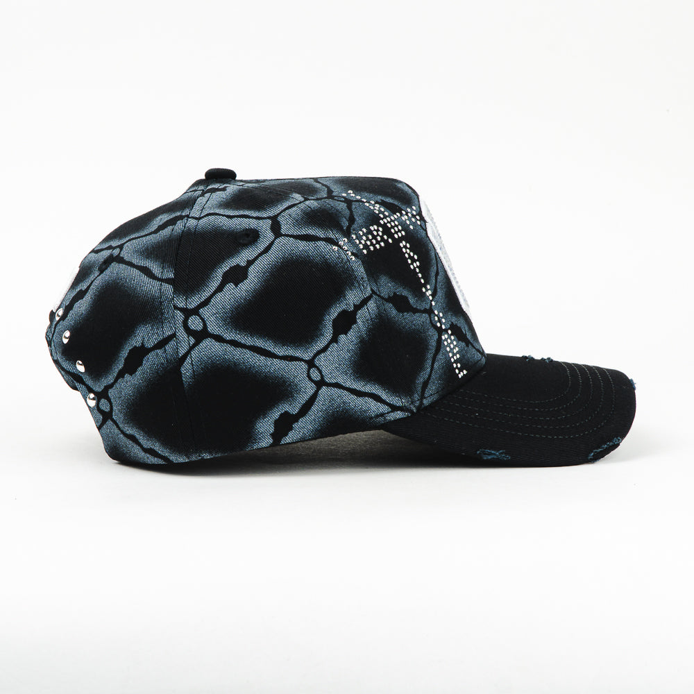 GORRA 31 HATS CAGED IN