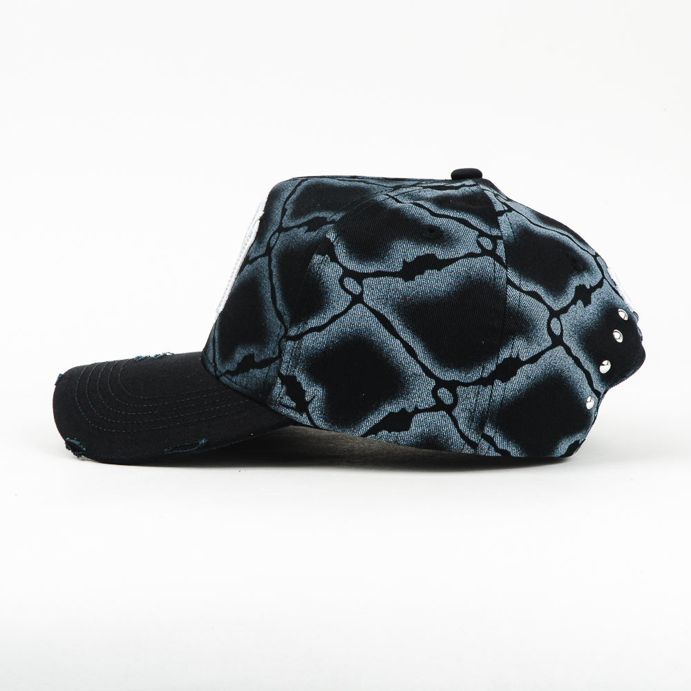 GORRA 31 HATS CAGED IN