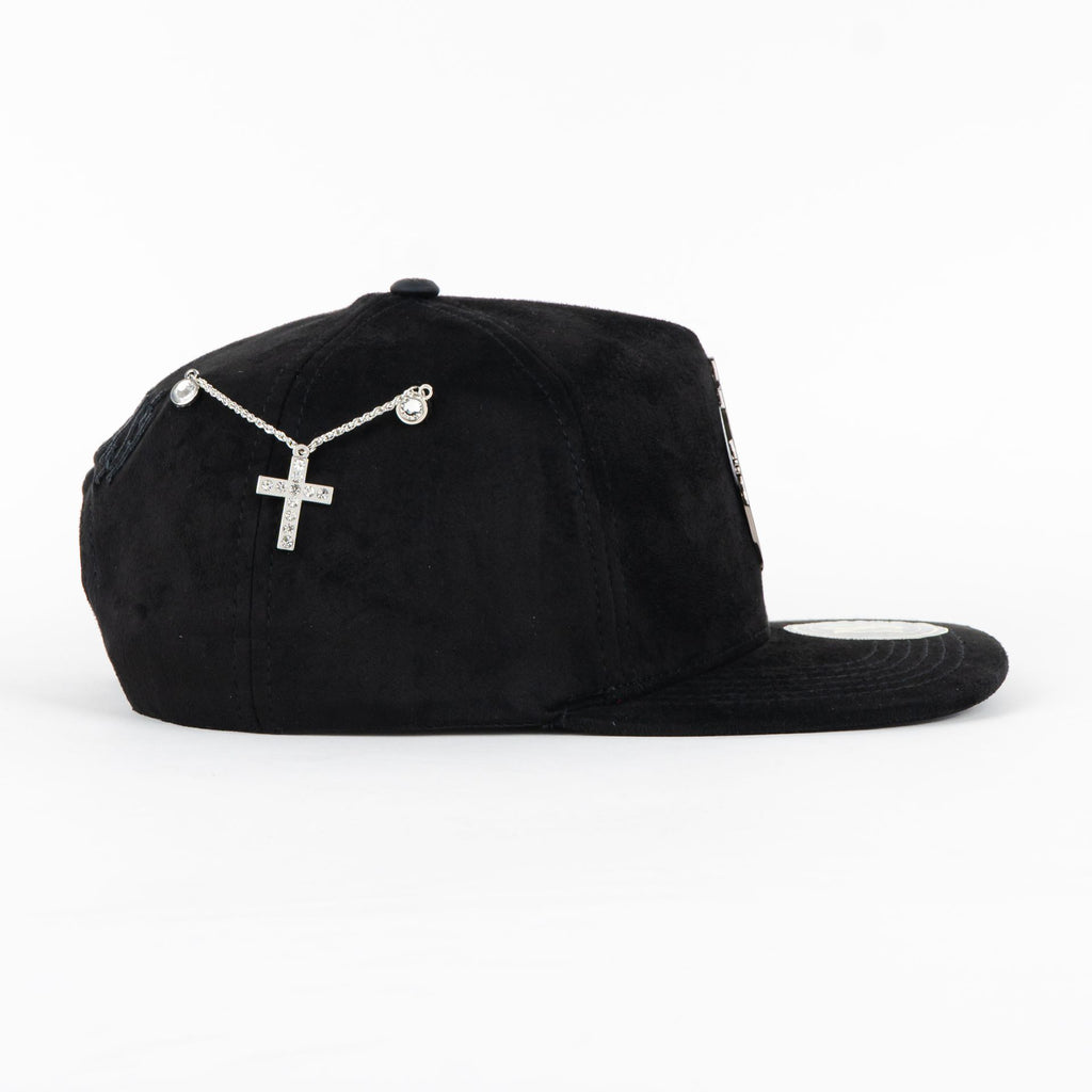 Gorra Mr Kash 5KINGDOME COME BLACK SUEDE | Snapback Visera Plana