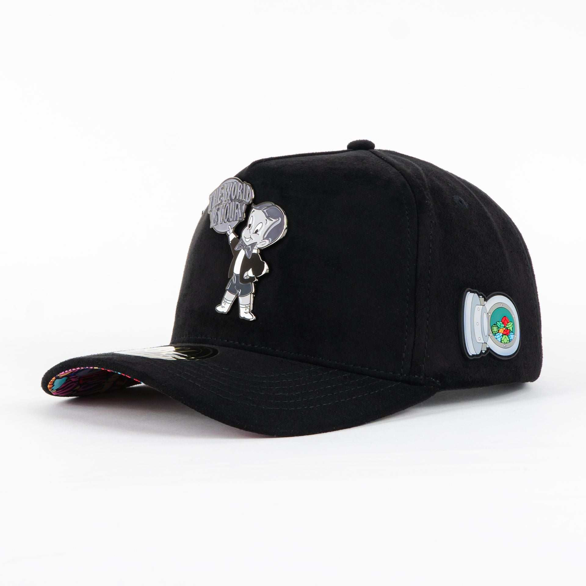Gorra Mr Kash THE WORLD IS BLK SUEDE | Snapback Visera Curva