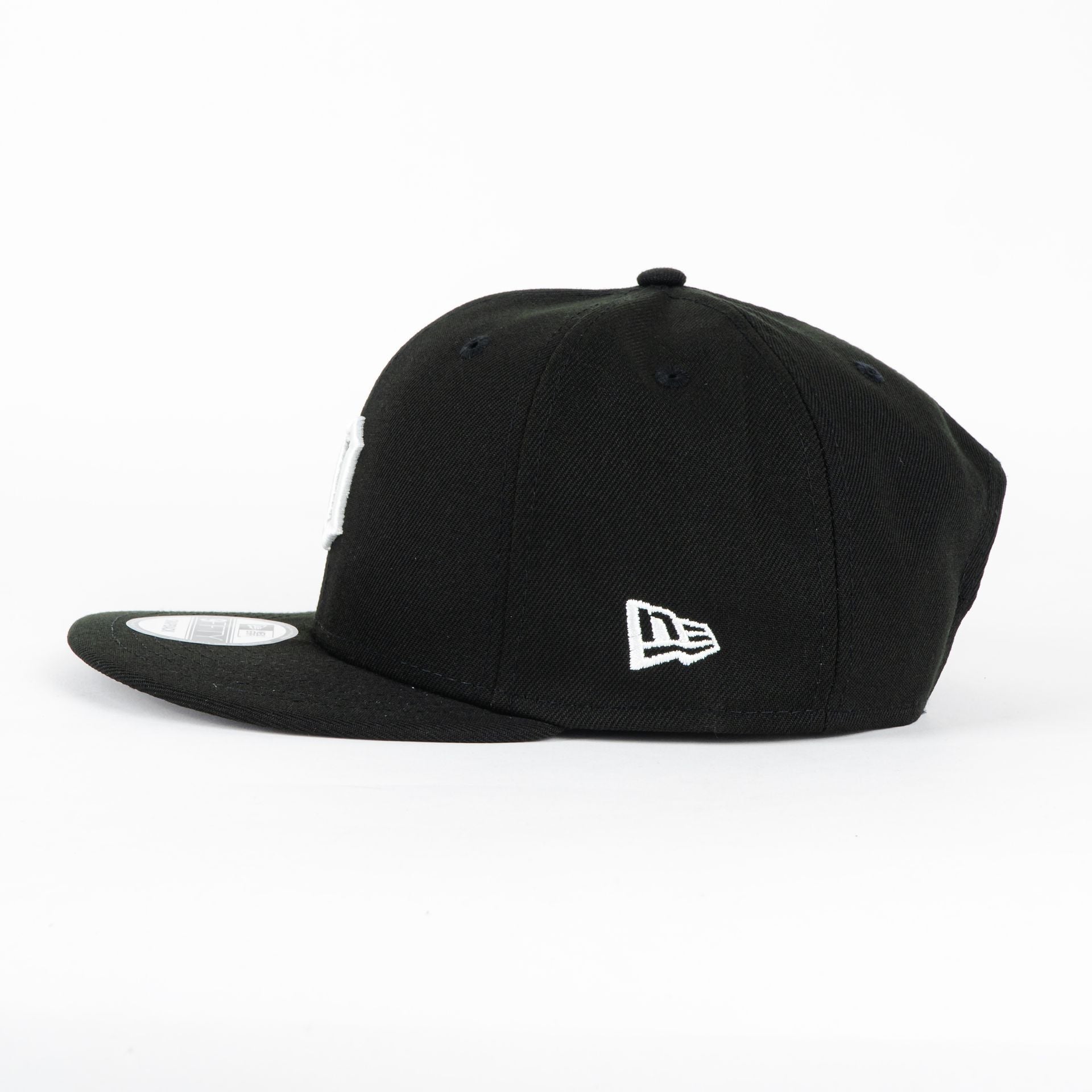 Gorra New Era TIGERS BASIC BLK/WHT | Visera Corta Plana Snapback