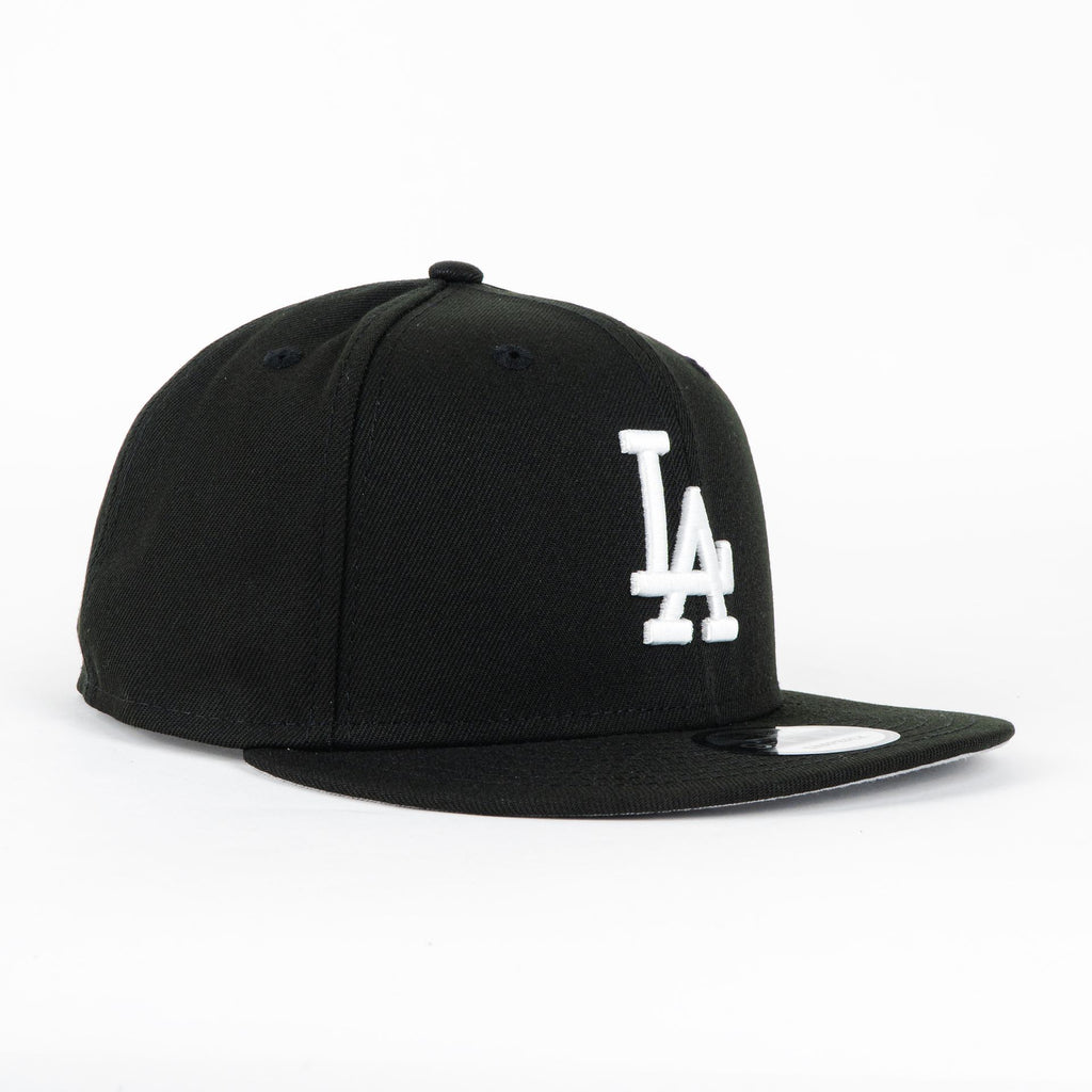 Gorra New Era DODGERS BASIC BLK/WHT | Visera Corta Plana Snapback
