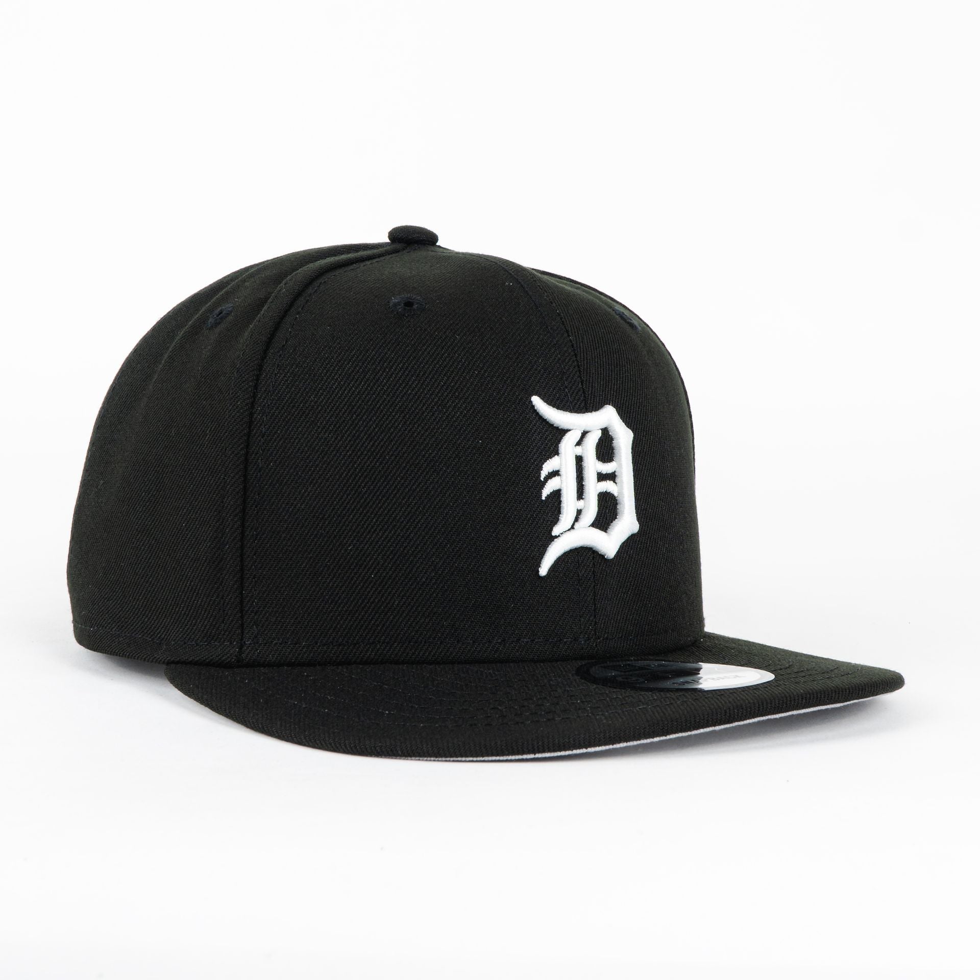 Gorra New Era TIGERS BASIC BLK/WHT | Visera Corta Plana Snapback
