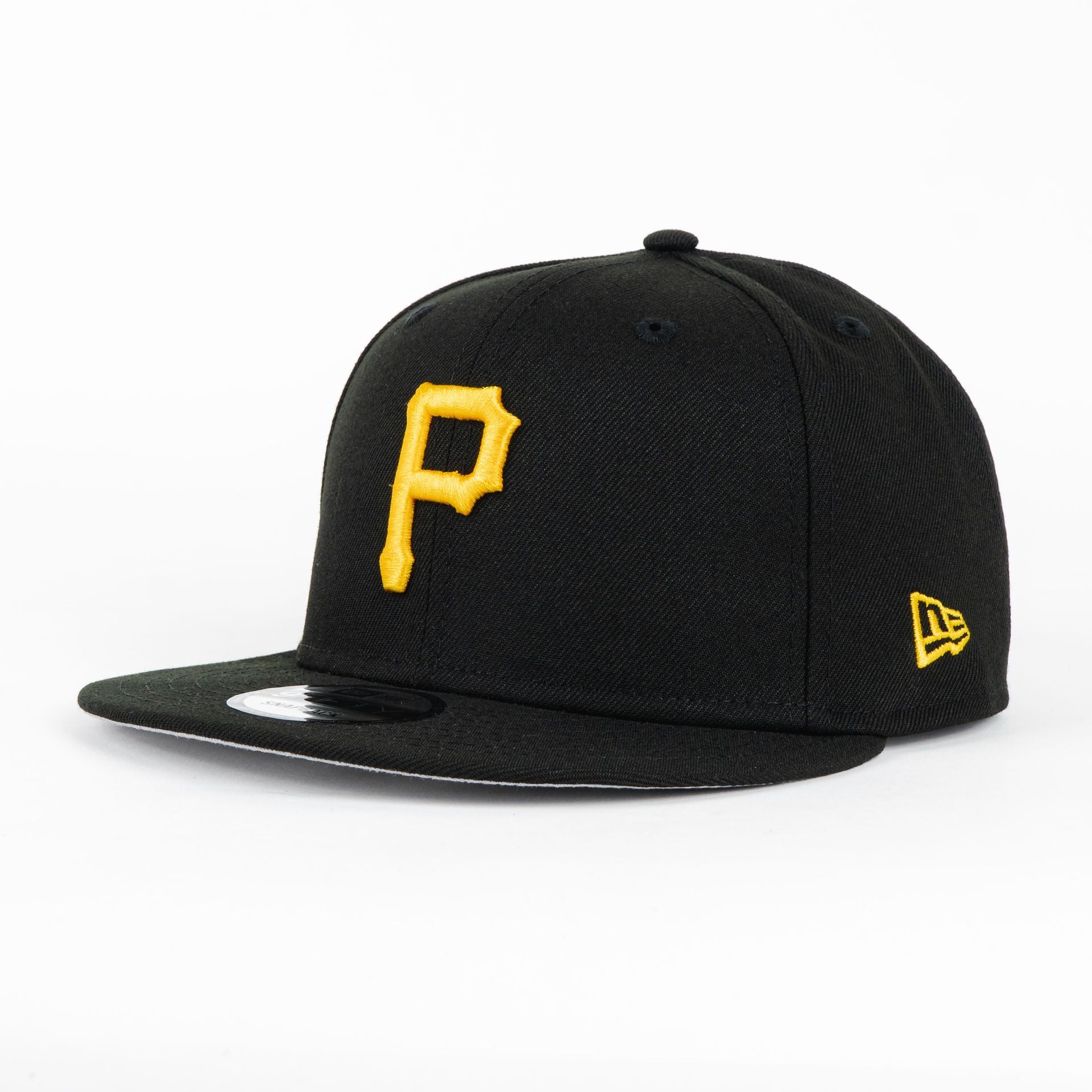 Gorra New Era PIRATES BASIC BLK/YEL | Visera Corta Plana Snapback
