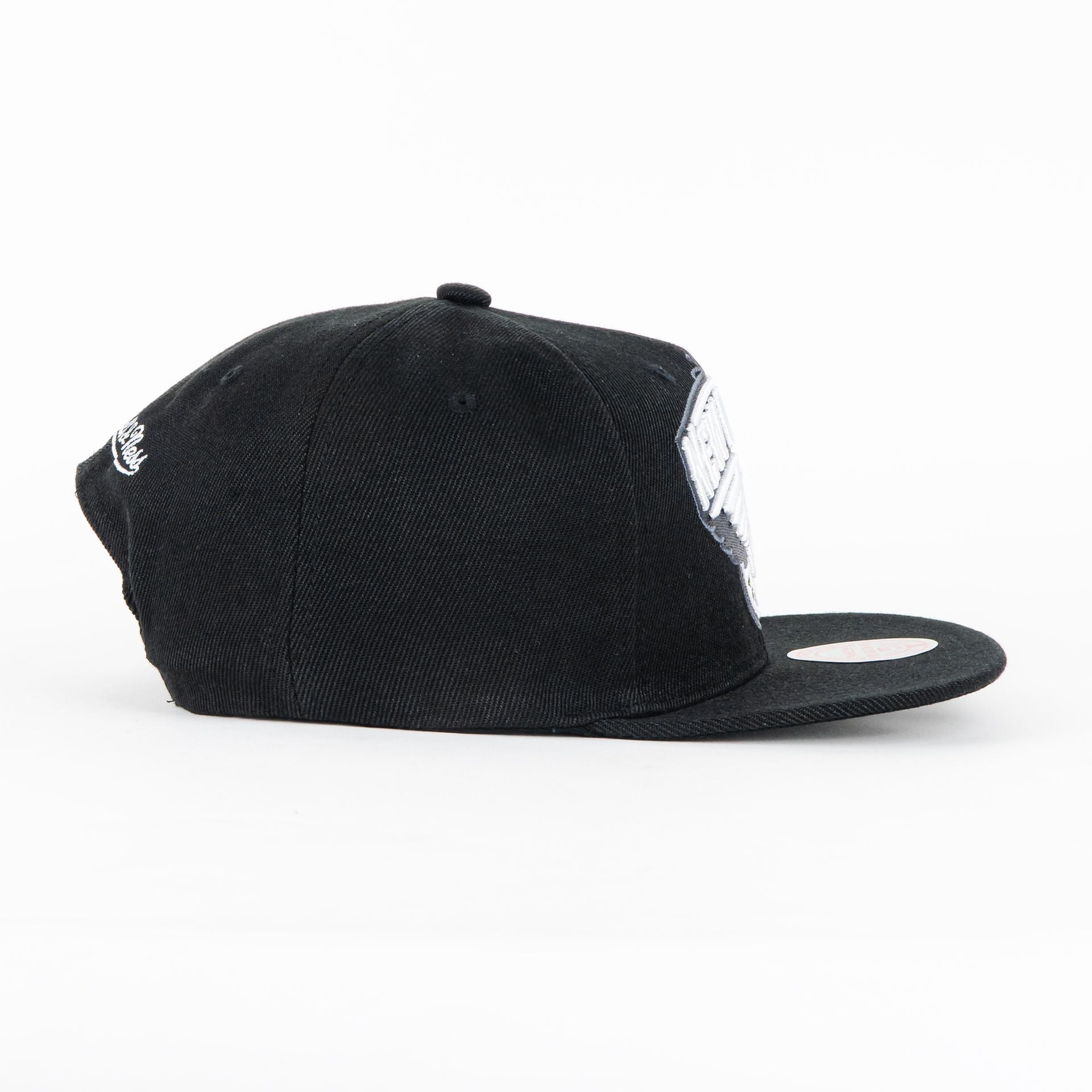 Gorra Mitchell&Ness PELICANS BLACK/WHT | Snapback Visera Plana