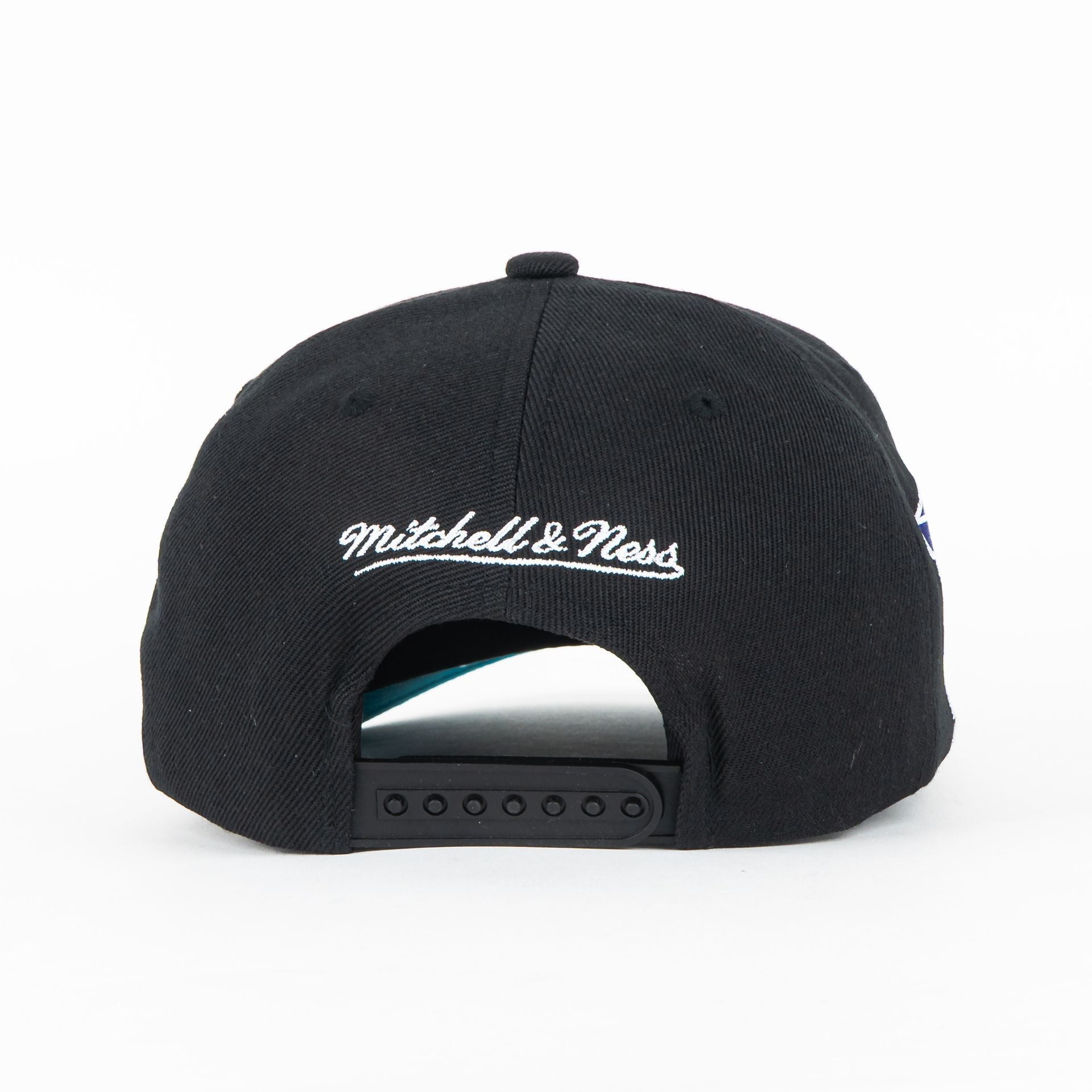 Gorra Mitchell&Ness HORNETS HYPER TYPE BLACK/COLORS | Snapback Visera Semicurva