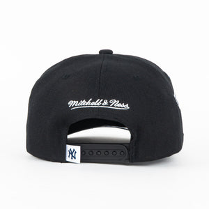 Gorra Mitchell&Ness YANKEES HYPER TYPE BLACK/COLORS | Snapback Visera Semicurva