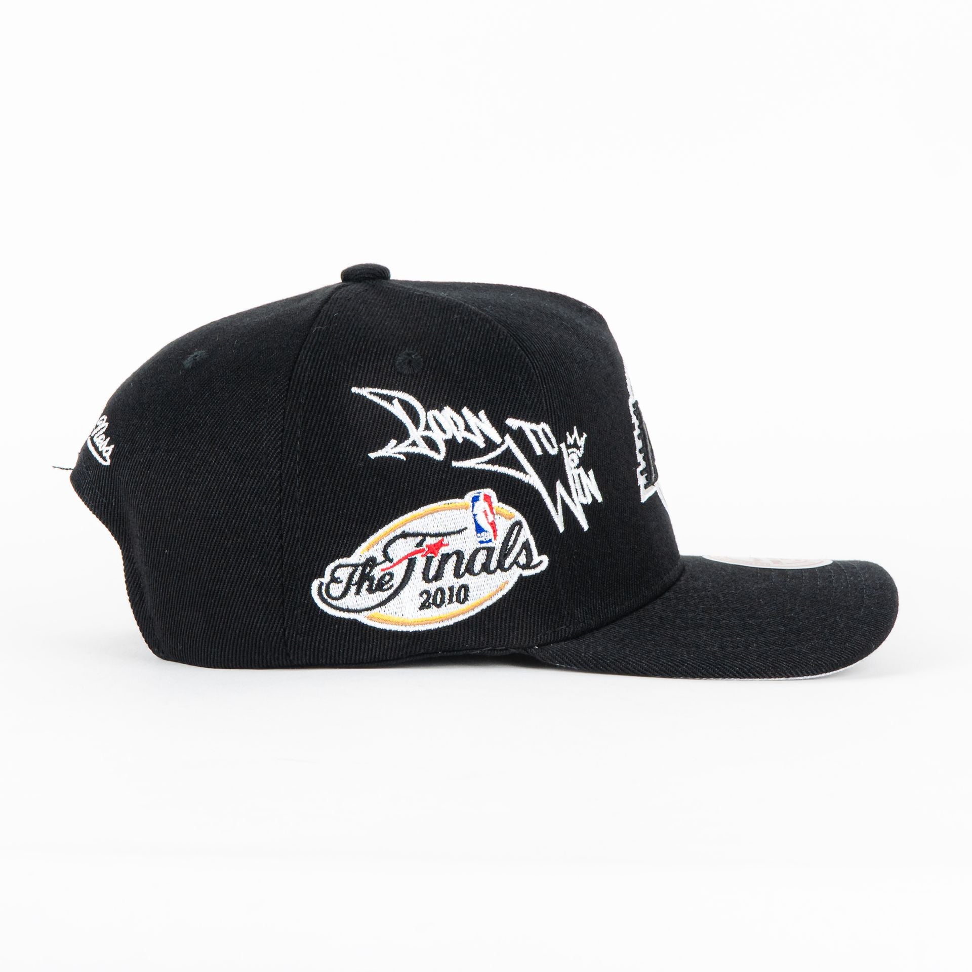 Gorra Mitchell&Ness LAKERS BORN TO WIN BLACK | Snapback Visera Semicurva