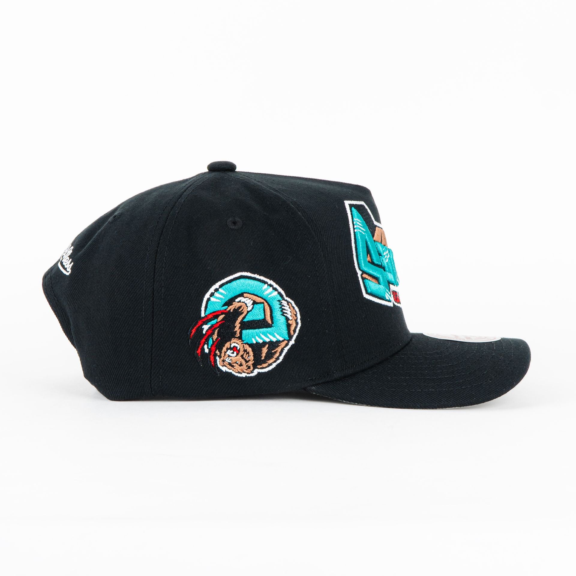 Gorra Mitchell&Ness GRIZZUEZ UPSIDE PRO BLACK | Snapback Visera Semicurva