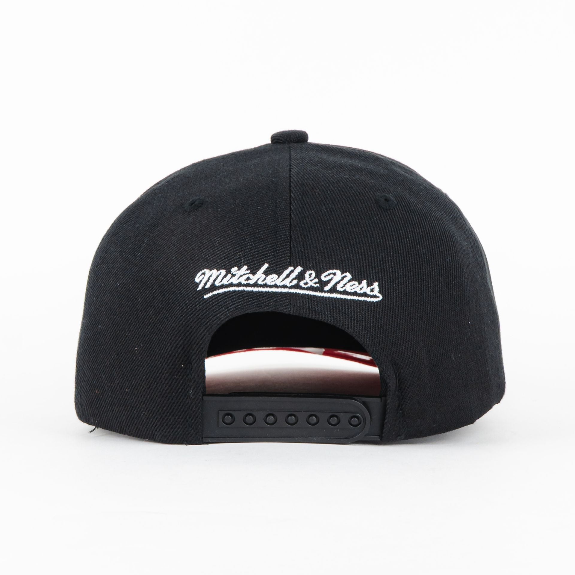Gorra Mitchell&Ness BULLS HYPER TYPE BLACK/RED | Snapback Visera Semicurva