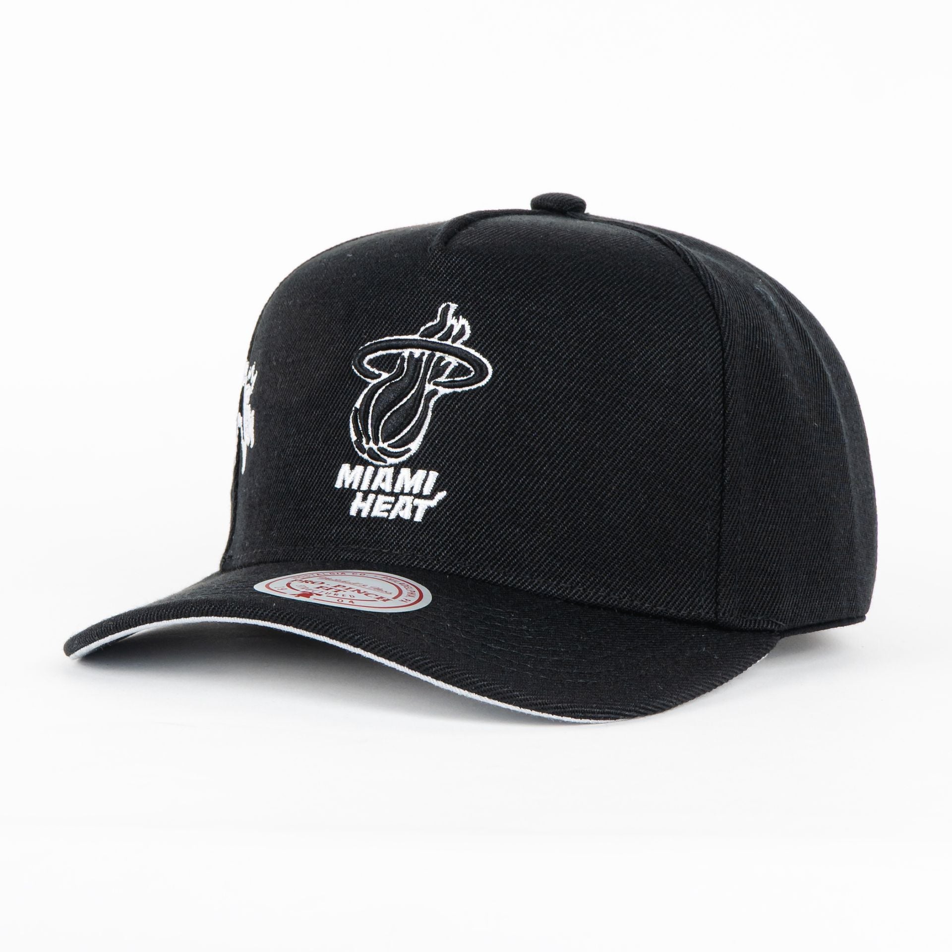 Gorra Mitchell&Ness HEAT BORN TO WIN BLACK | Snapback Visera Semicurva