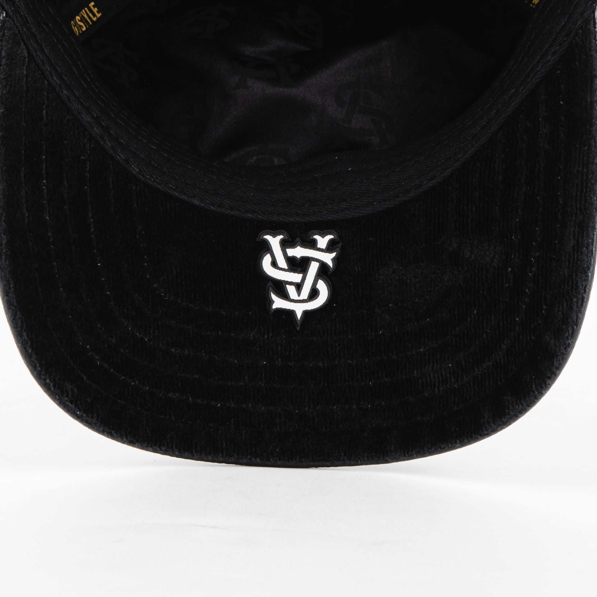 Gorra Vago Style WHITE ANGEL V BLK SUEDE VISOR LEATHER | Snapback Visera Semicurva