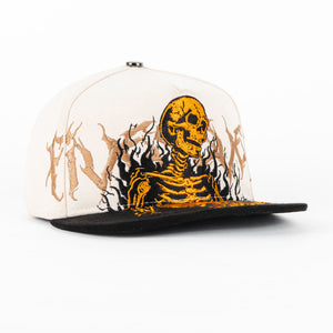 Gorra 5.7 SKULL 2 BEIGE/BLK | Snapback Visera Plana