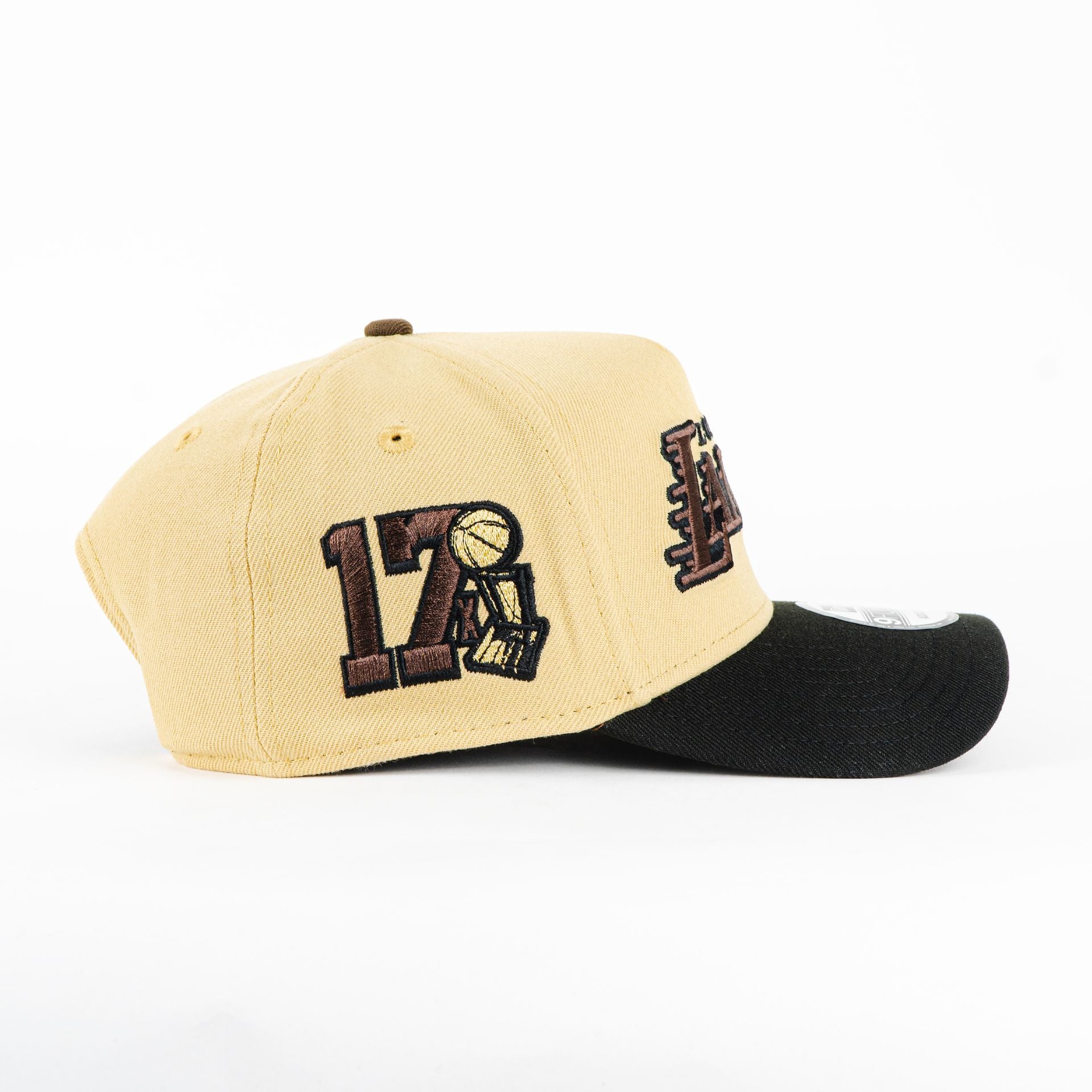 Gorra New Era A-Frame LAKERS 17X KAKHI/BLK 940AF | Snapback Visera Semicurva