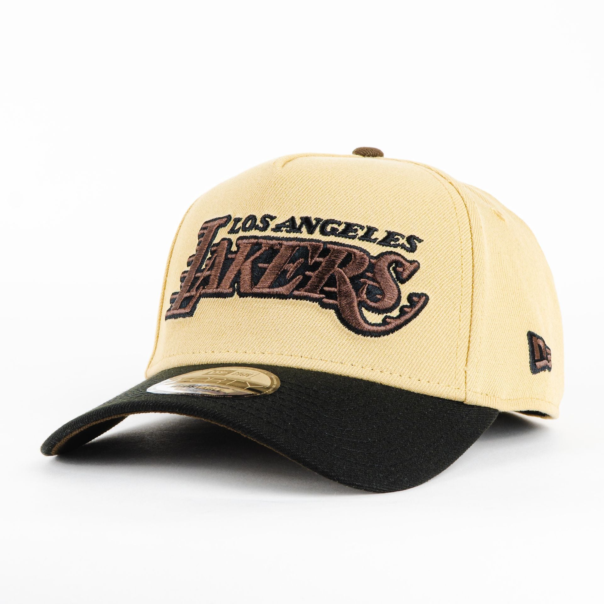 Gorra New Era A-Frame LAKERS 17X KAKHI/BLK 940AF | Snapback Visera Semicurva