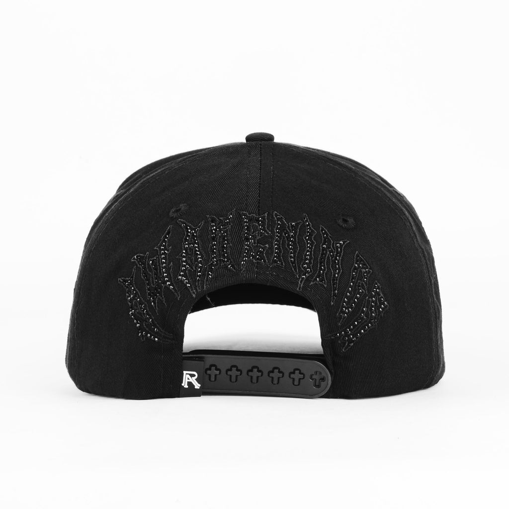 Gorra Rude Awakening TRIPLE BLACK CRYSTALS | Snapback Visera Curva