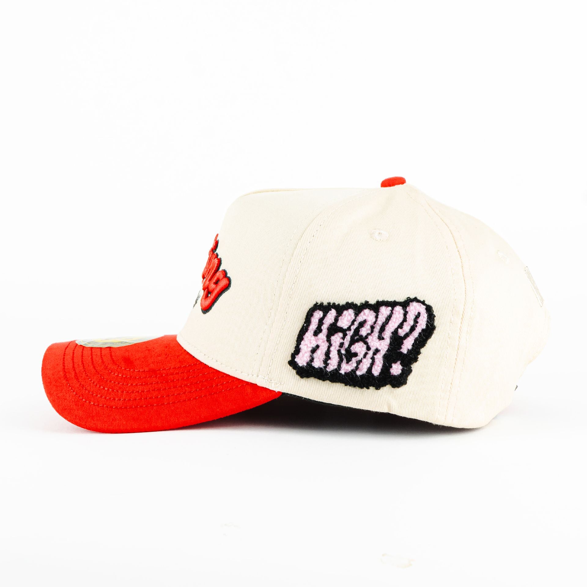 Gorra Mr. Kash COOKING BEIGE/ROJO SUEDE | Snapback Visera Semicurva