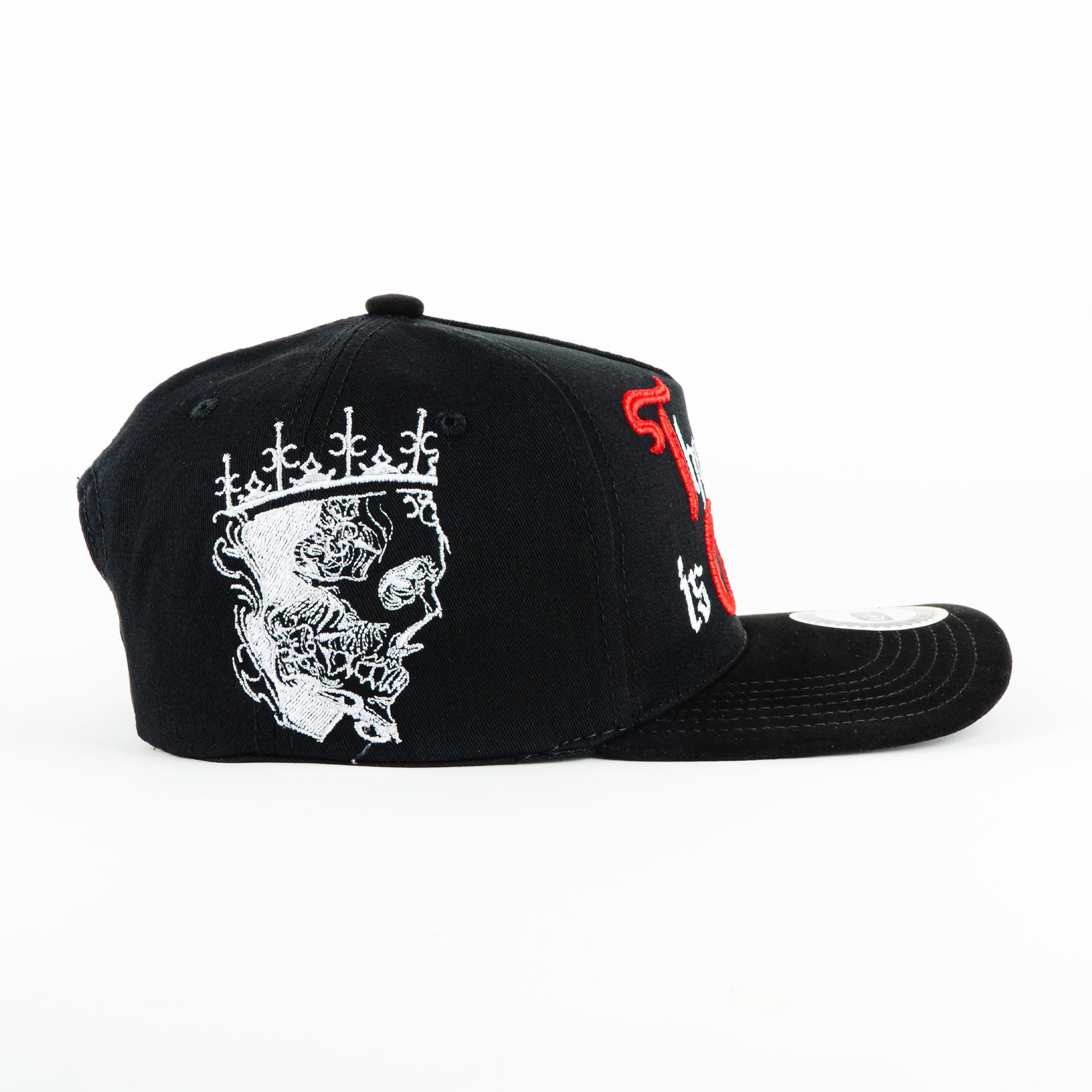 Gorra Diez Cuatro EL REY NO HA MUERTO BLK/RED | Snapback Visera Semicurva