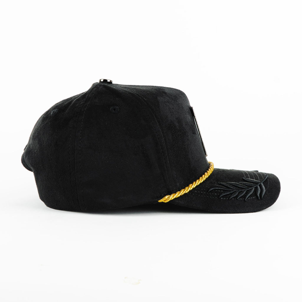 Gorra 5.7 CARTA VENADO GUIRNALDAS BLACK | Snapback Visera Semicurva