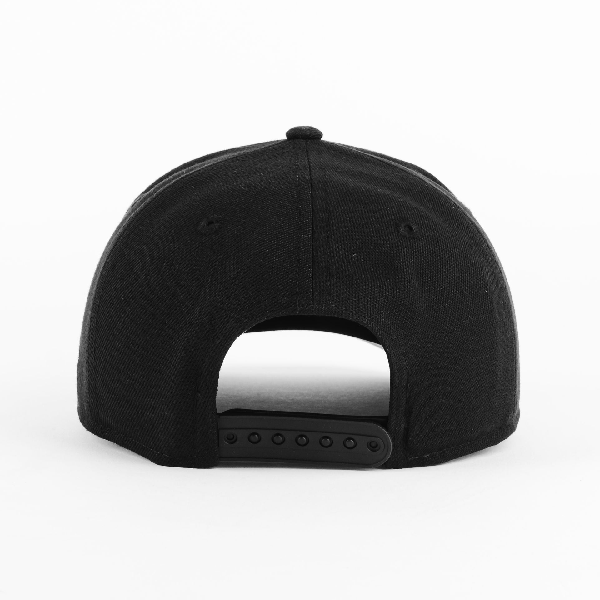 Gorra New Era YANKEES  BLACK/WHITE 940F | Snapback Visera Semicurva