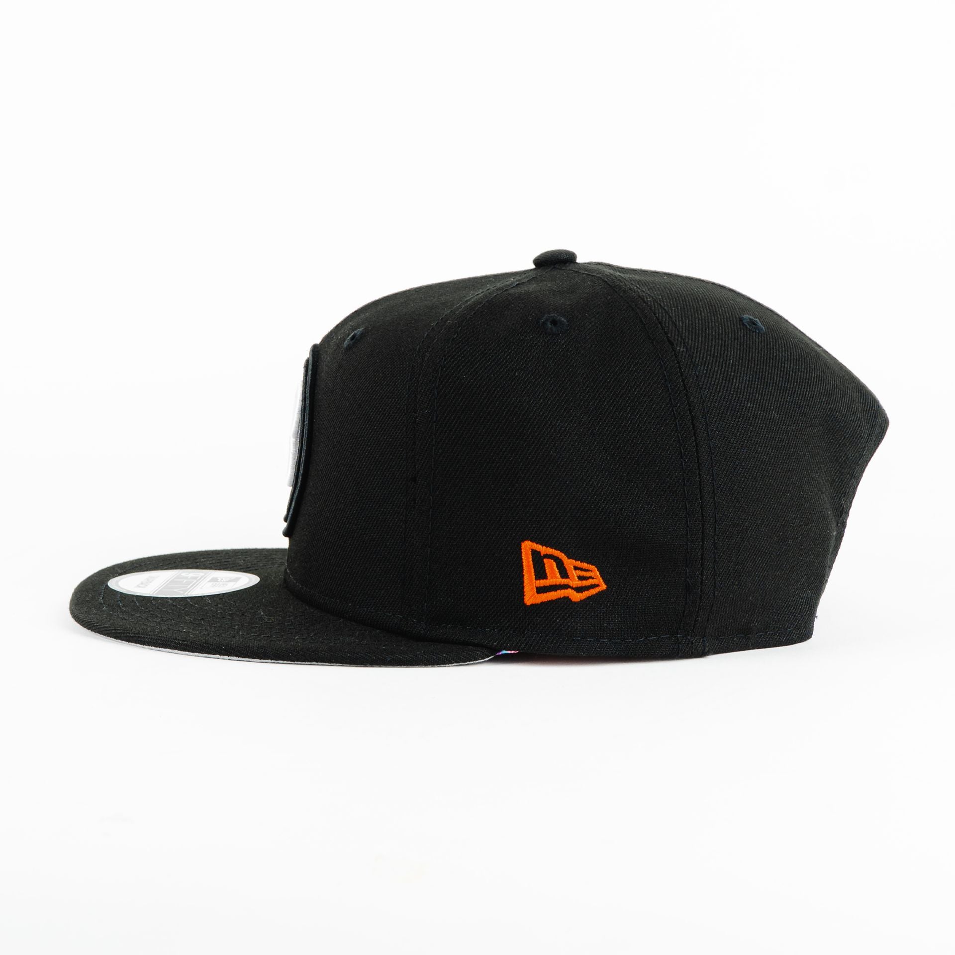 Gorra New Era ORIOLES CITY BLACK | Snapback Visera Semicurva