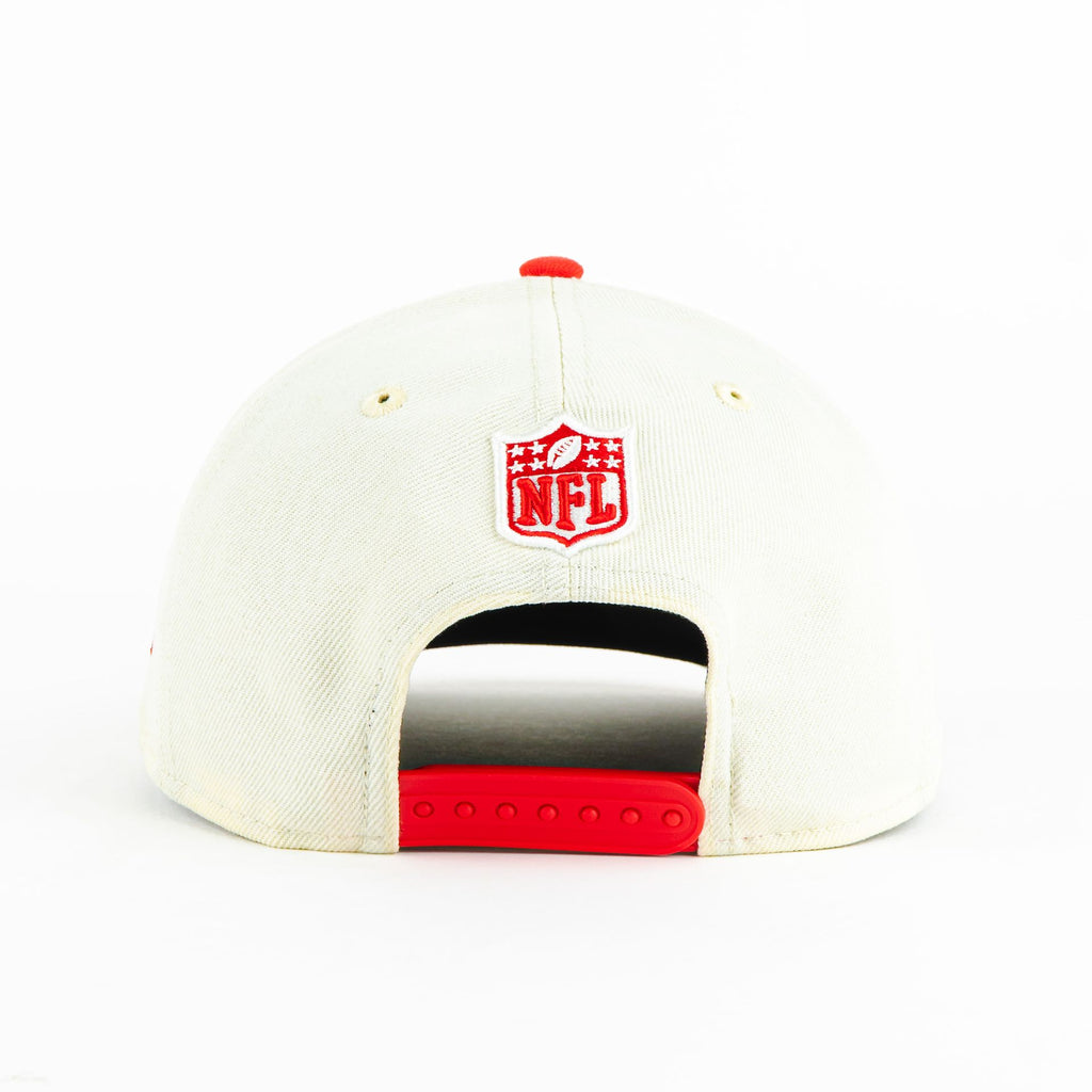 Gorra New Era CHIEFS DRAFT NATU/RED 940F | Snapback Visera Semicurva