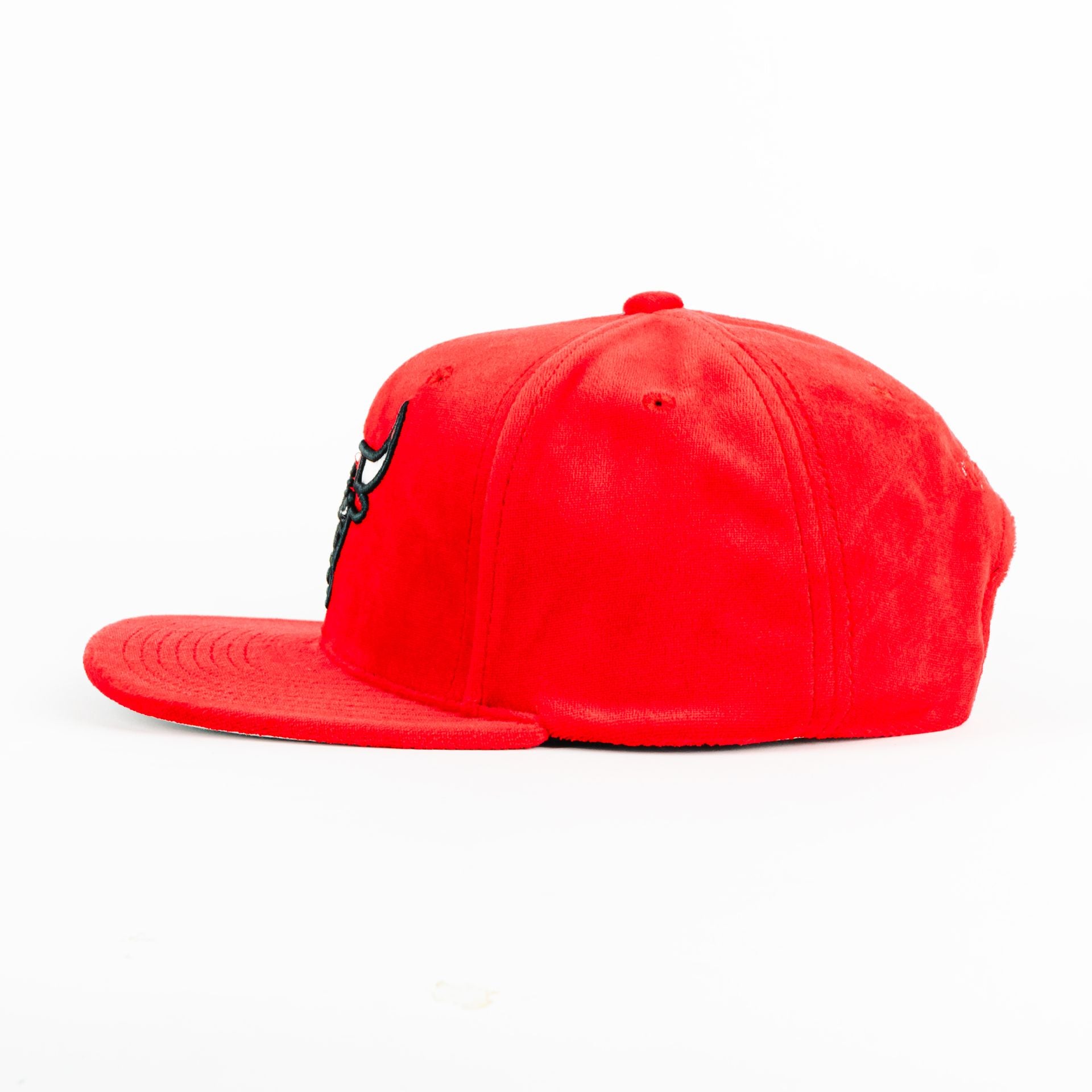 Gorra Mitchell&Ness BULLS TC VELOUR RED SUEDE | Snapback Visera Plana