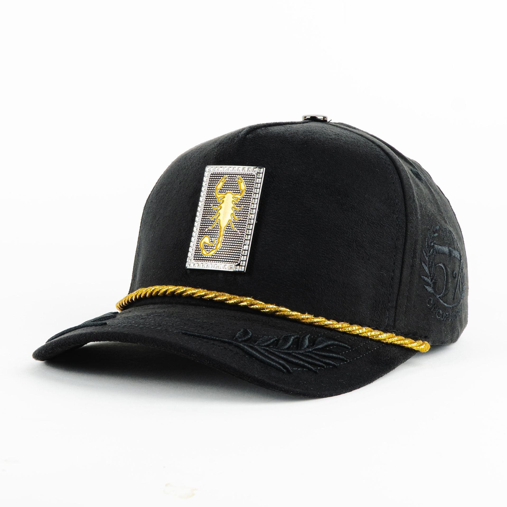 Gorra 5.7 CARTA ALACRAN GUIRNALDAS BLACK | Snapback Visera Semicurva