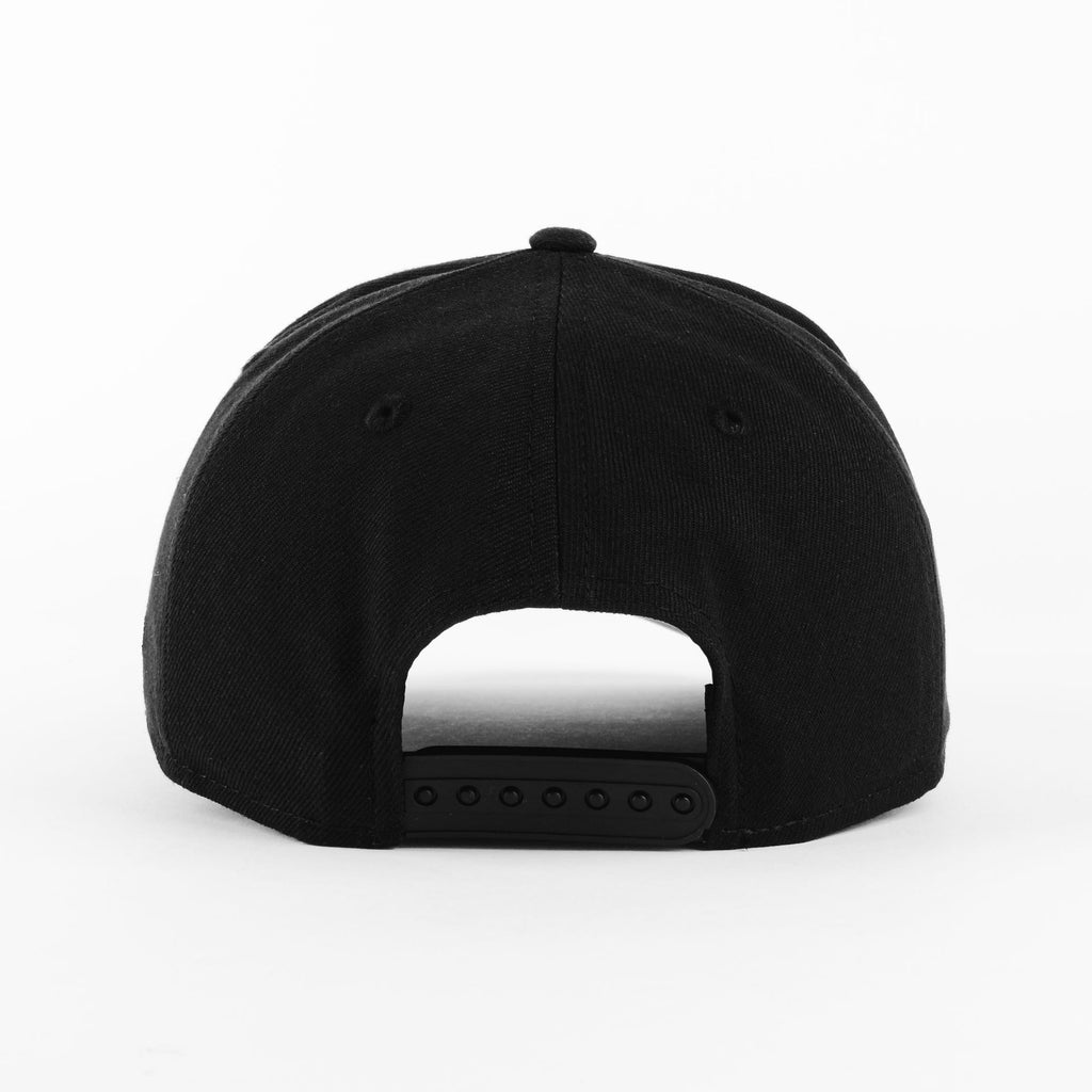 Gorra New Era YANKEES A-FRAME 940 ALL BLACK | Snapback Visera Semicurva