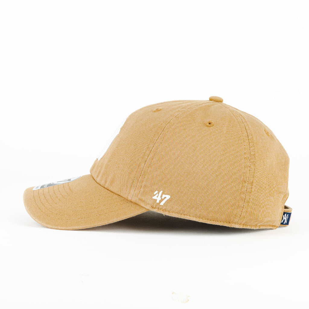 Gorra 47 Brand YANKEES CLEAN UP KHAKI/WHT| Snapback Visera Curva