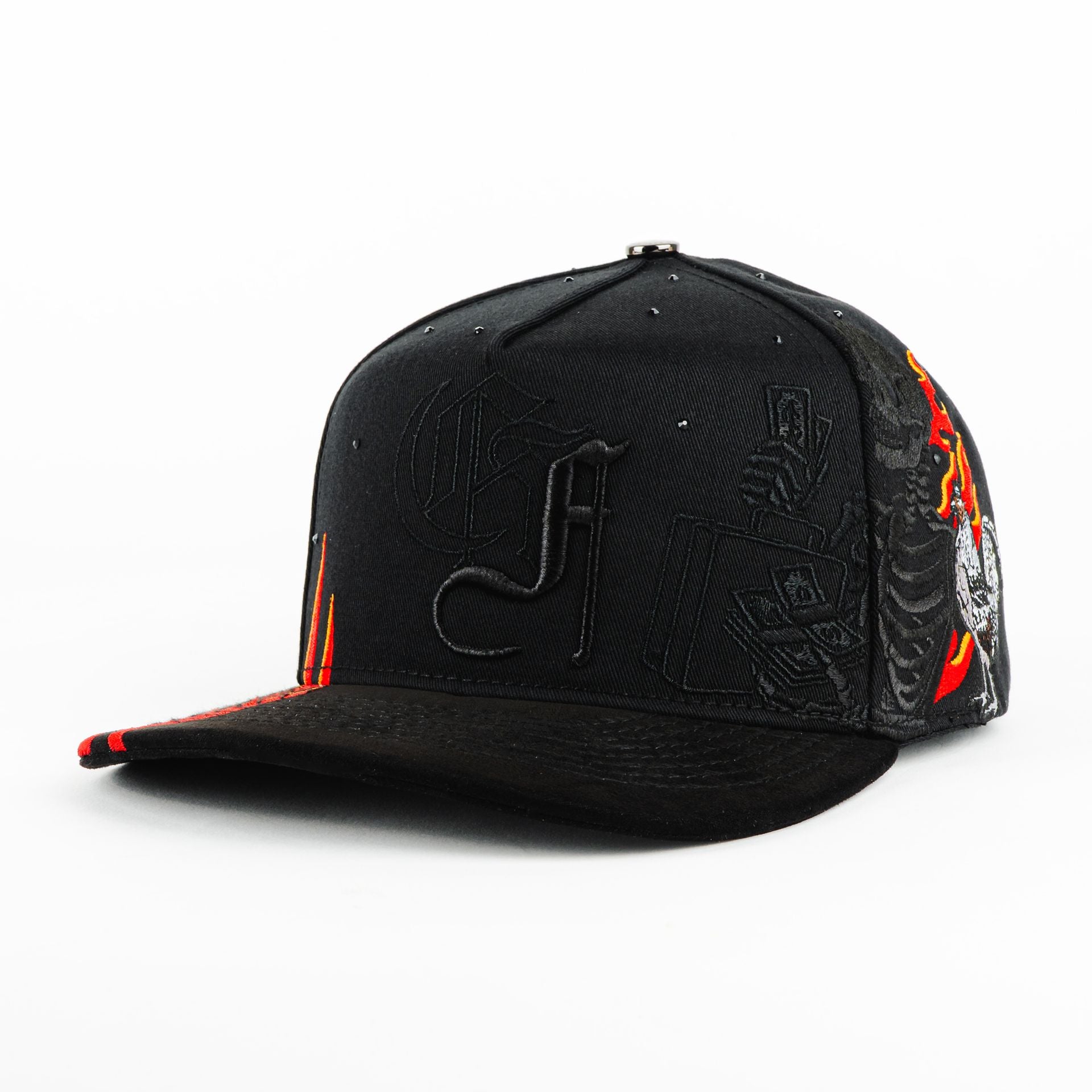 Gorra 5.7 SKULL ROOSTER FLAMES BLACK | Snapback Visera Semicurva