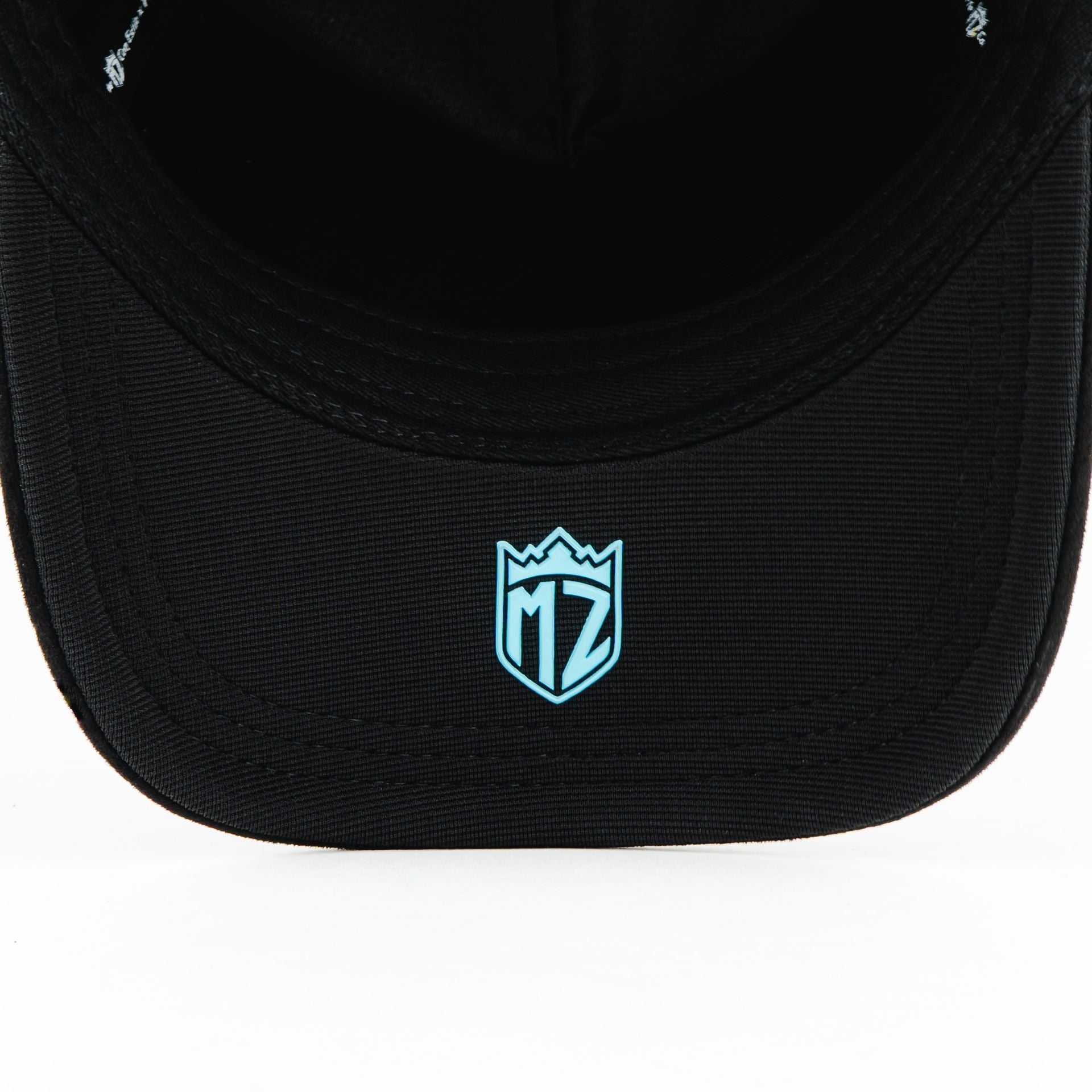 Gorra Mz Hats UNA DISCULPA AQUA CRYSTALES BLK | Snapback Visera Semicurva